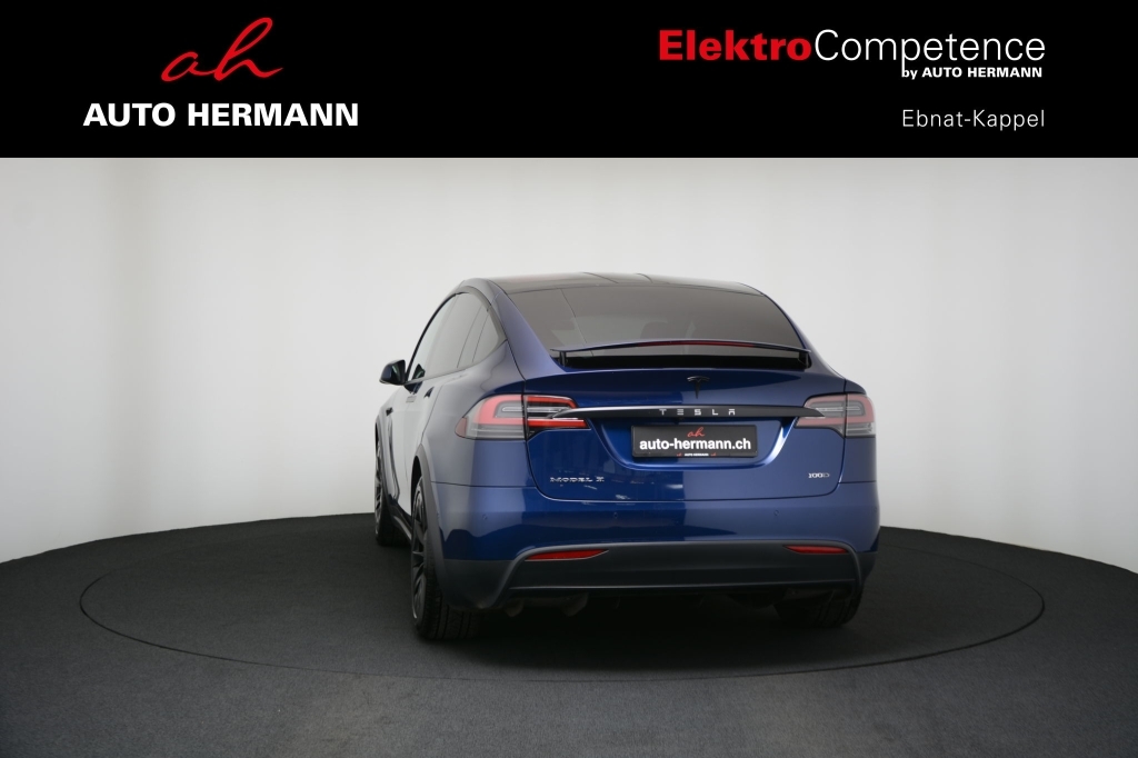 TESLA Model X 100 D-image-5