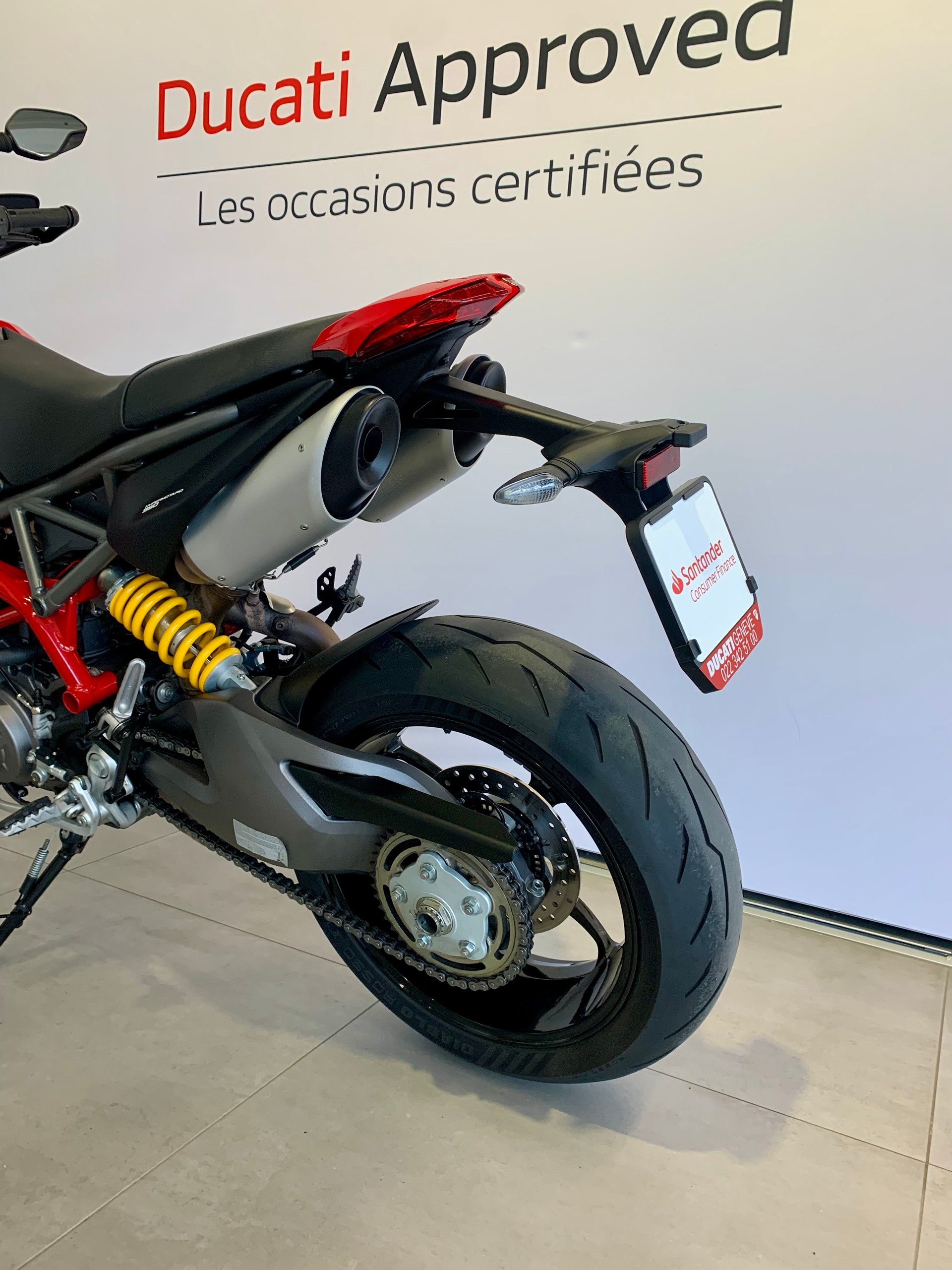 DUCATI Hypermotard 950-image-9