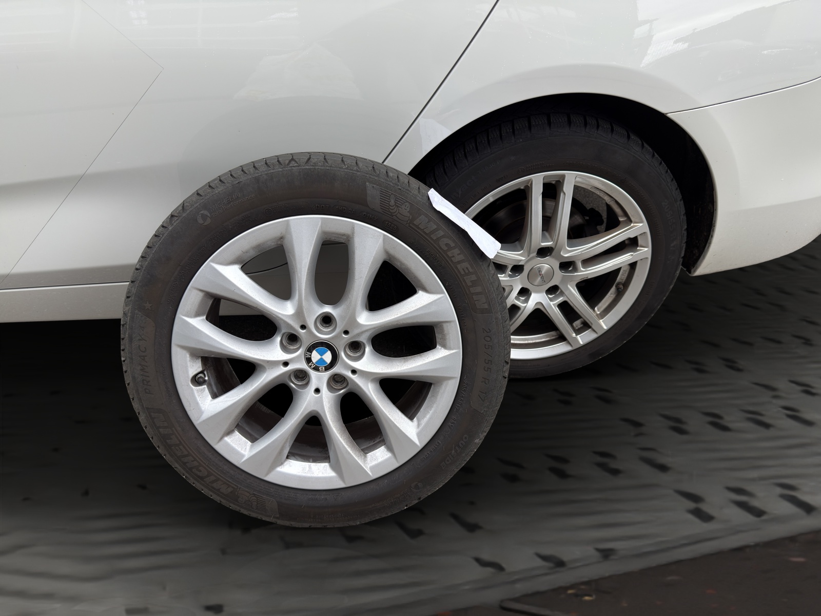 BMW 218d xDrive Gran Tourer Steptronic-image-19