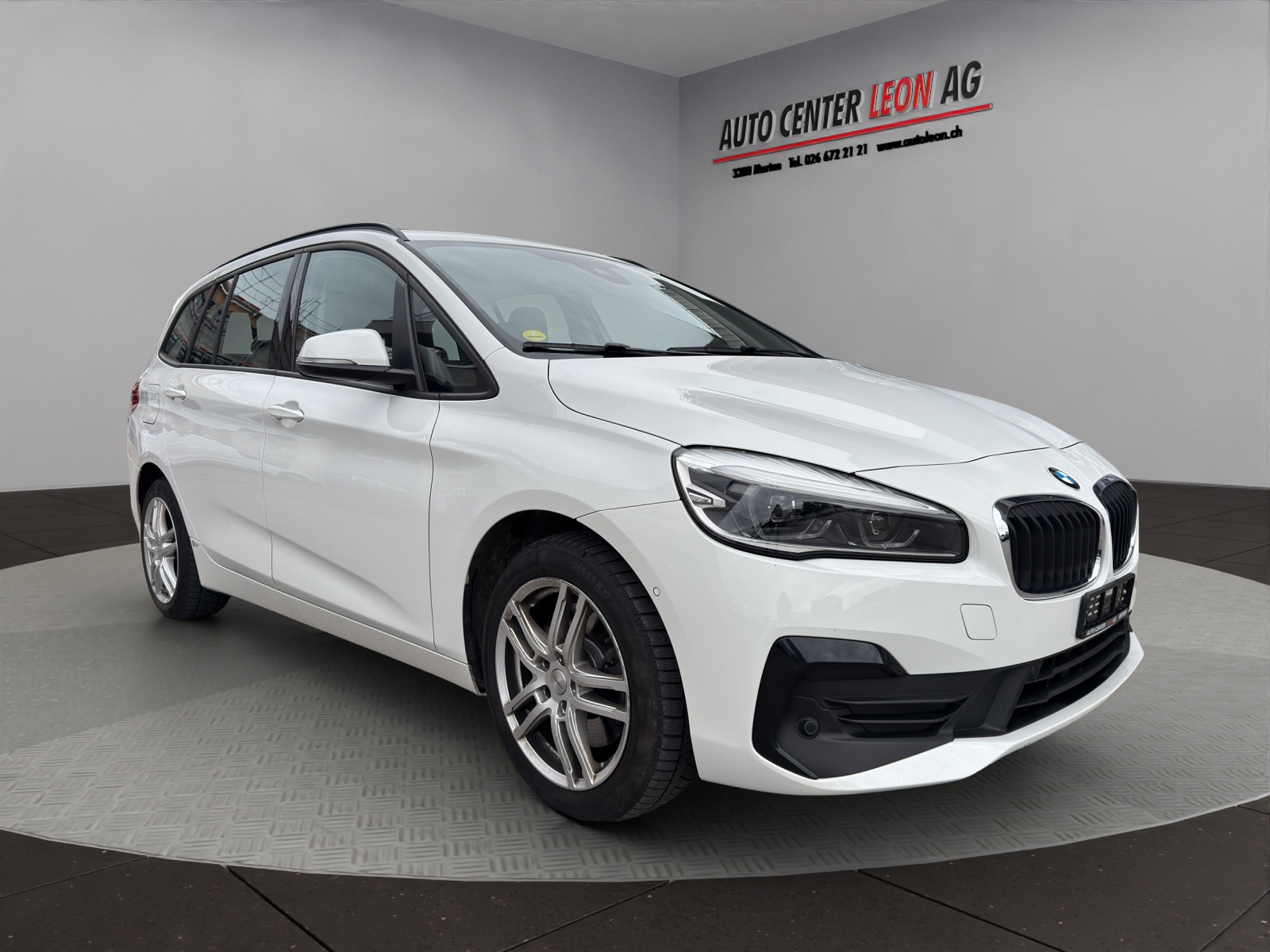 BMW 218d xDrive Gran Tourer Steptronic-image-7