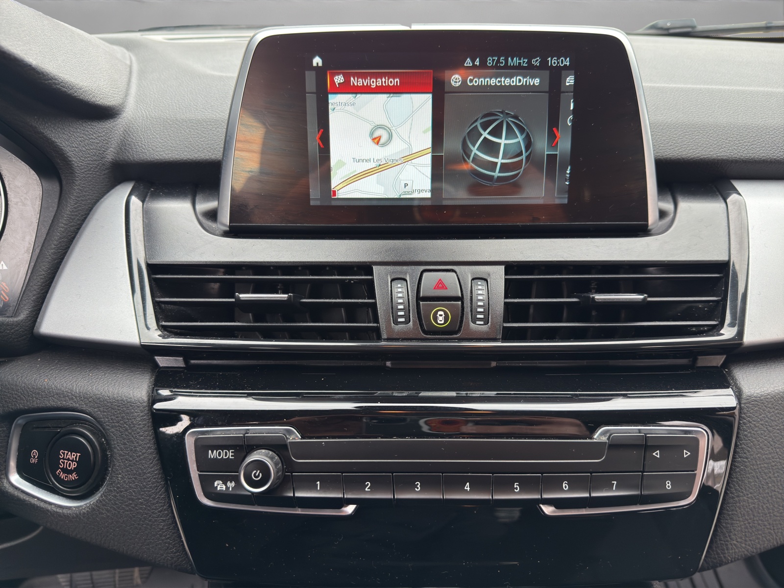 BMW 218d xDrive Gran Tourer Steptronic-image-14