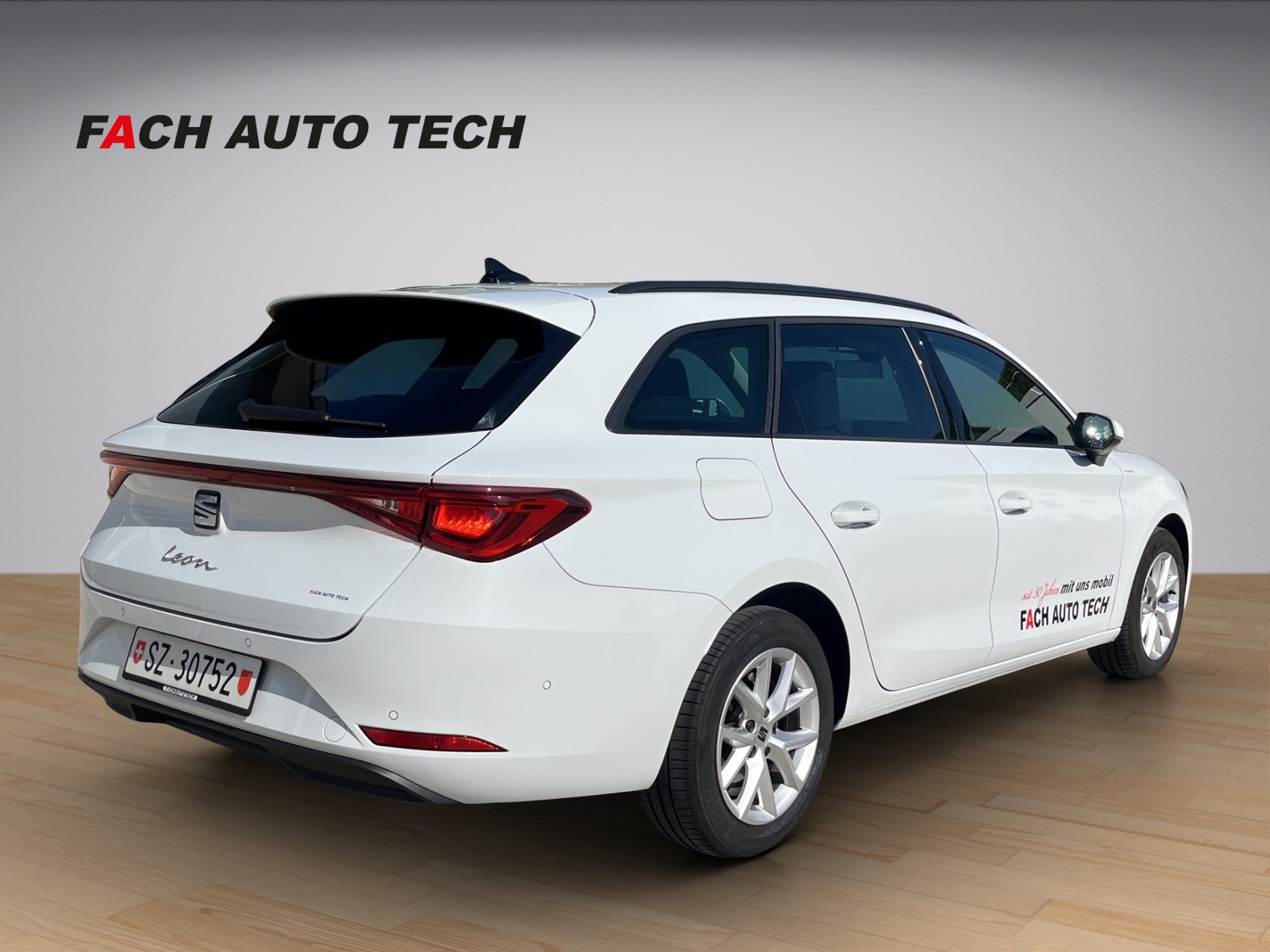 SEAT Leon ST 2.0 TDI Style DSG-image-5