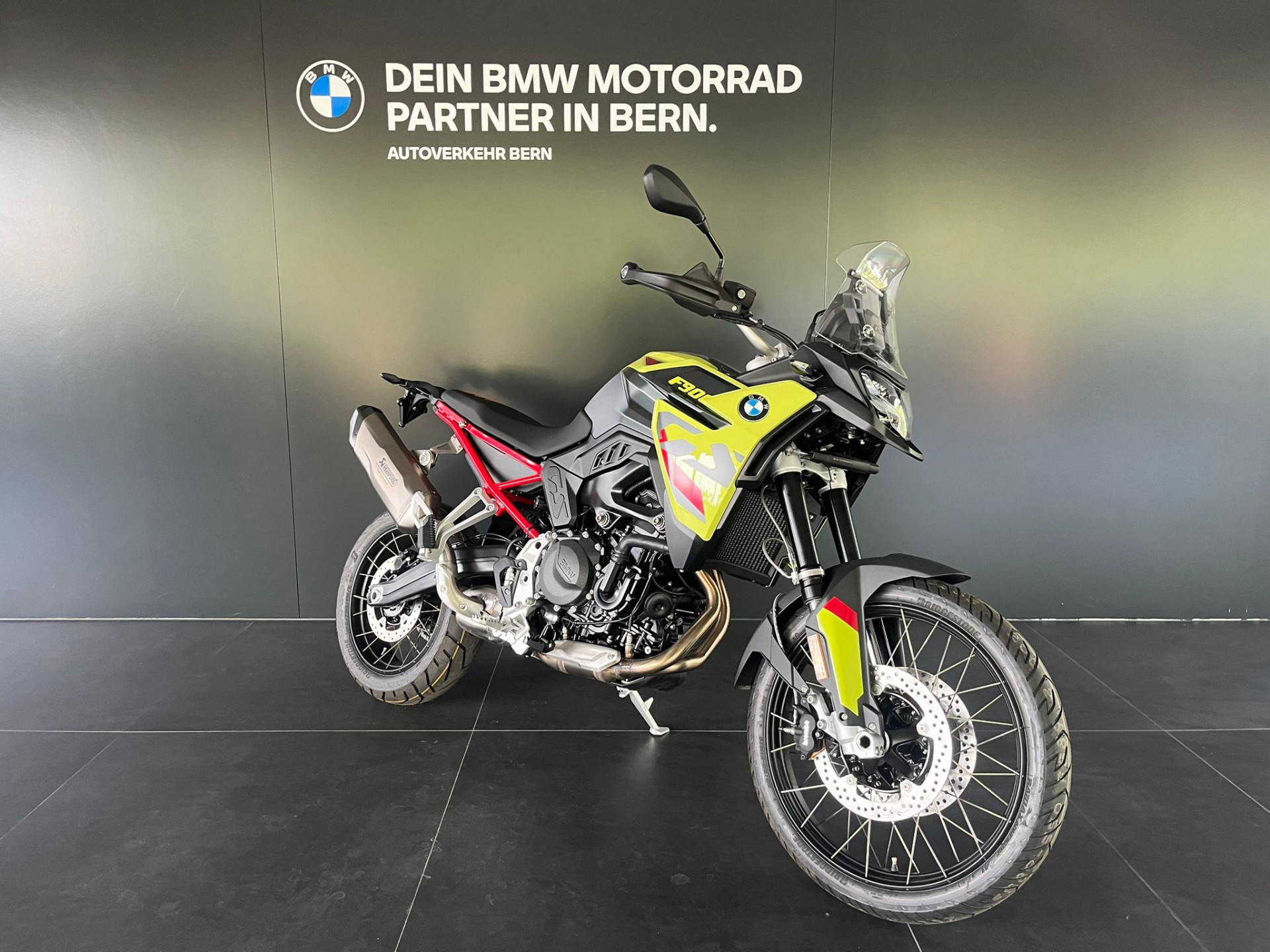 BMW F 900 GS-image-2