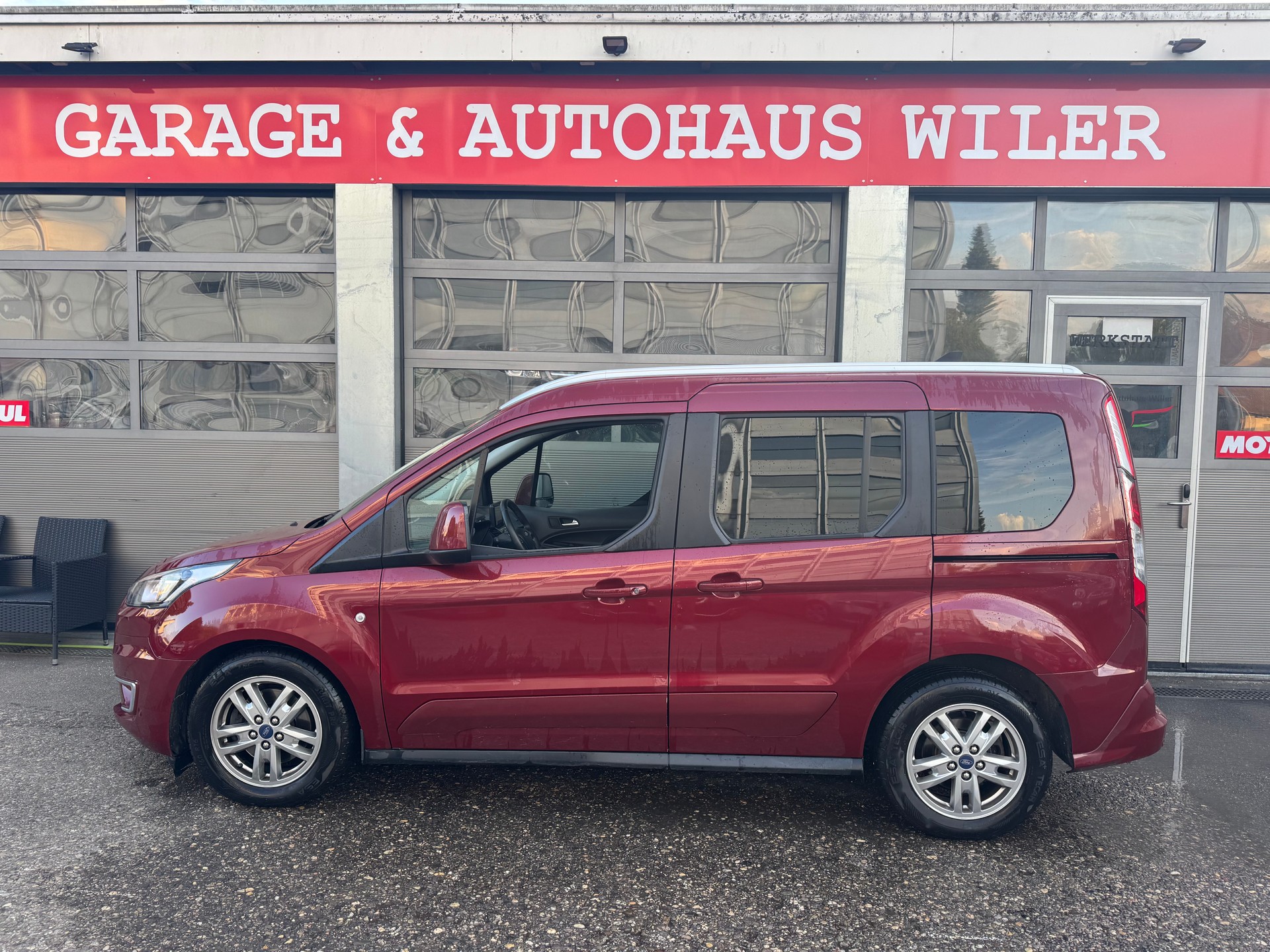 FORD Tourneo Connect 1.5 EcoBlue Trend Automat-image-7