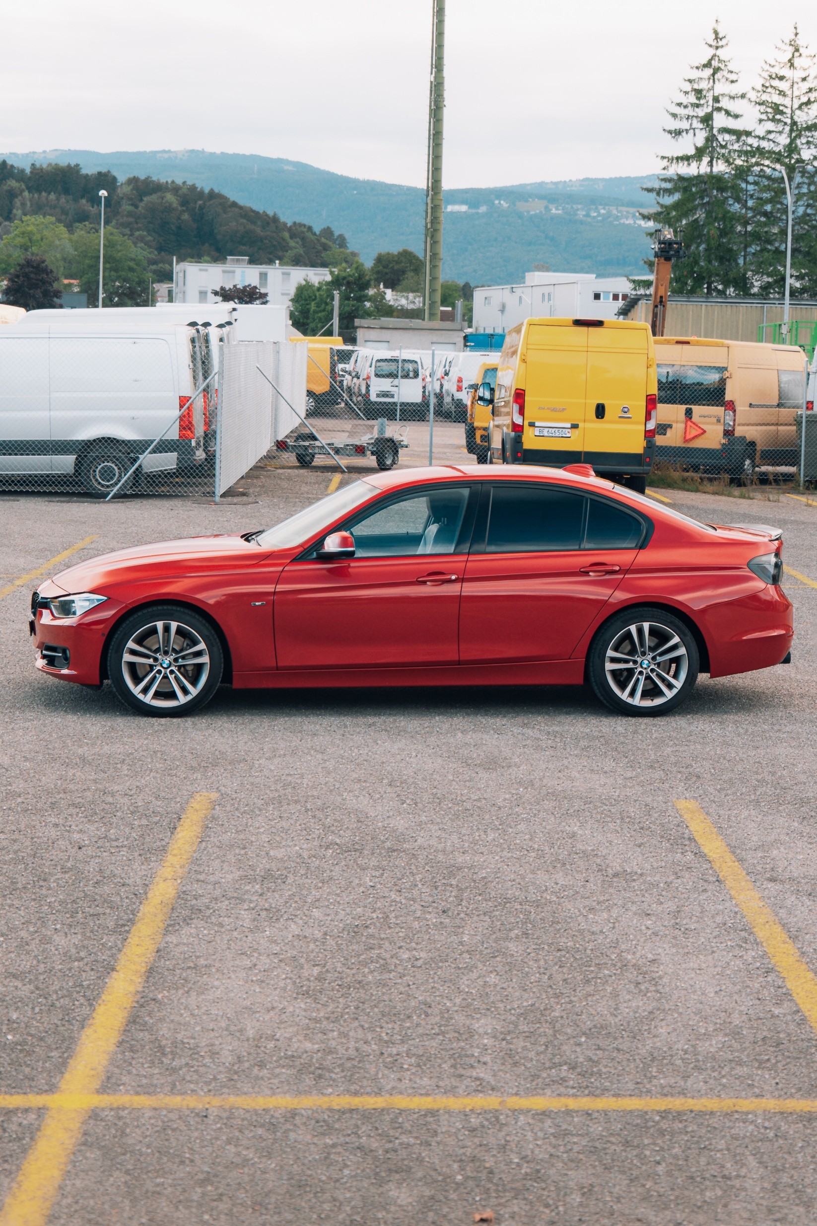 BMW 335i Top Ausstattung, Frisch ab MFK-image-3