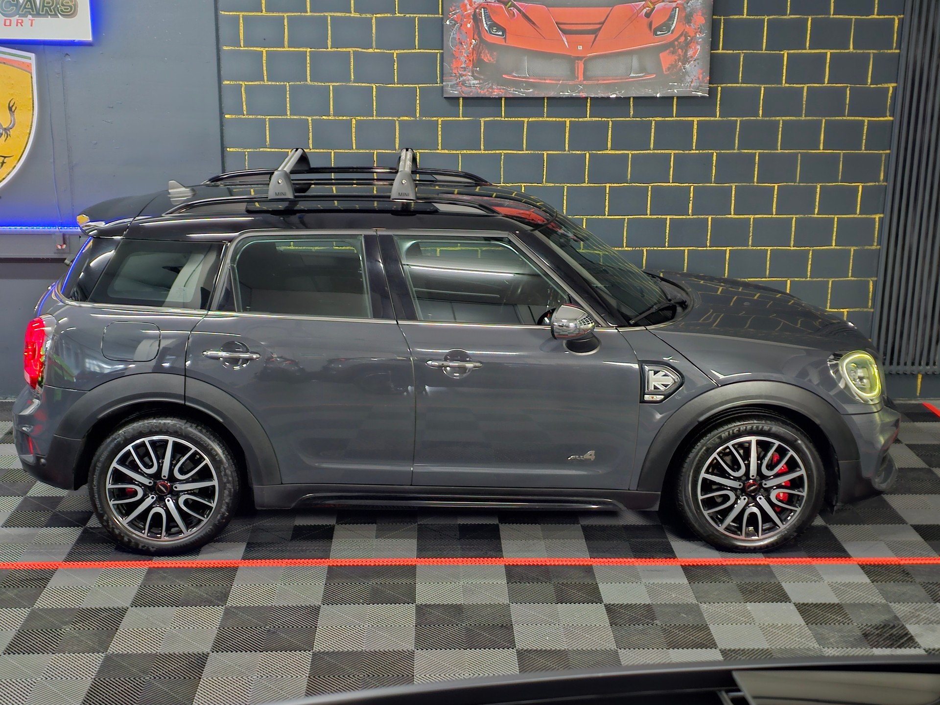MINI Countryman John Cooper Works ALL4-image-4