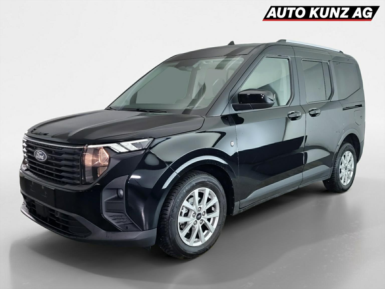 FORD TOURNEO COURIERier 1.0 EcoBoost Titanium Automat