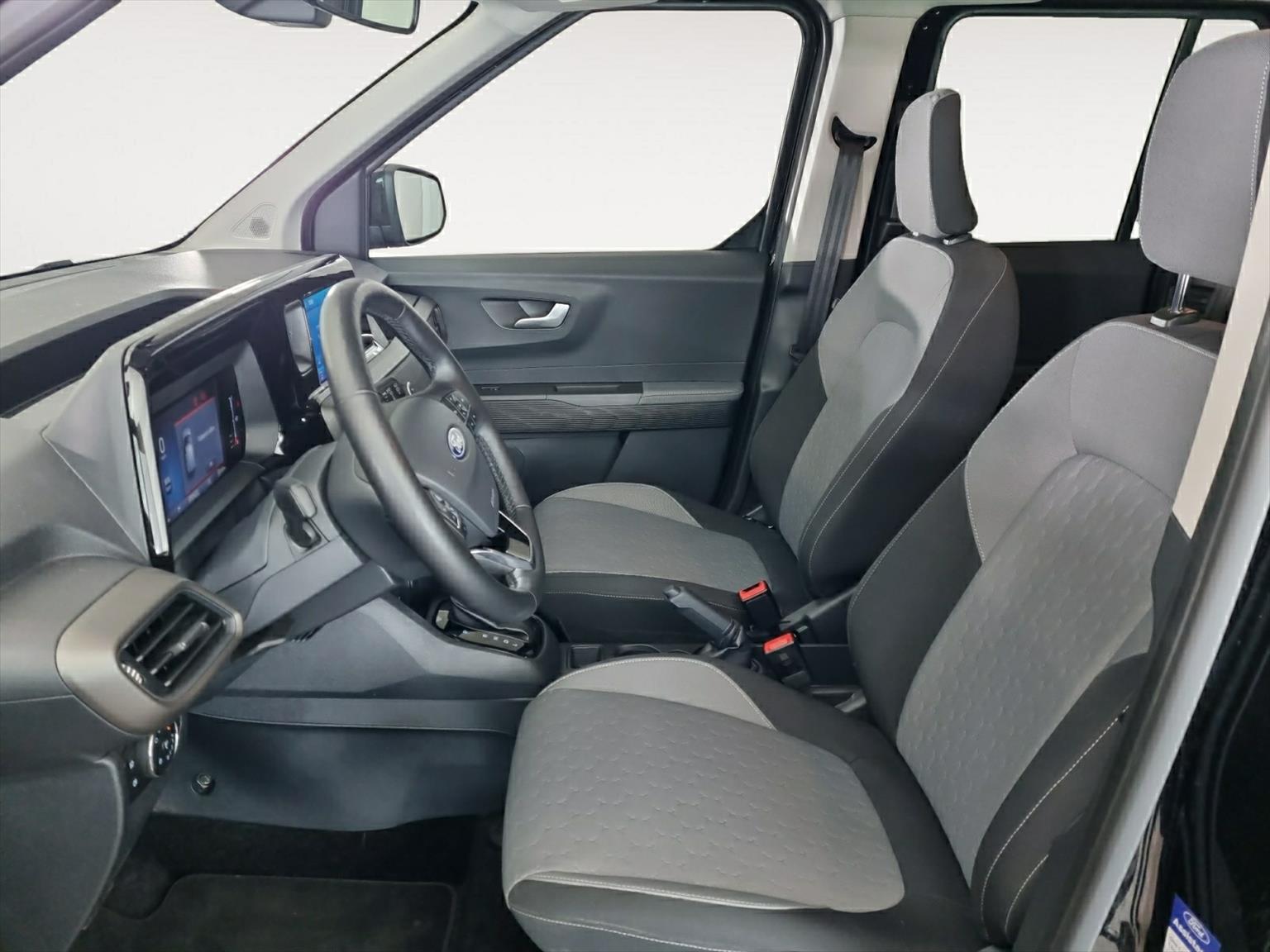FORD TOURNEO COURIERier 1.0 EcoBoost Titanium Automat-image-4