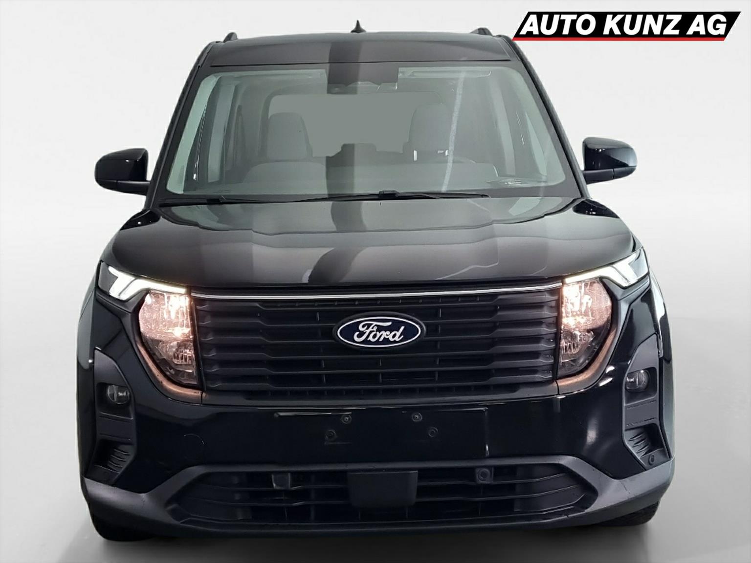 FORD TOURNEO COURIERier 1.0 EcoBoost Titanium Automat-showroom-element-2