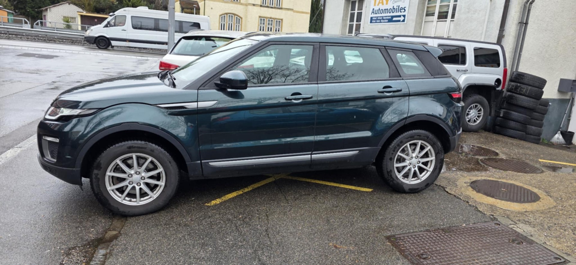 LAND ROVER Range Rover Evoque 2.0 TD4 SE Dynamic AT9-image-5