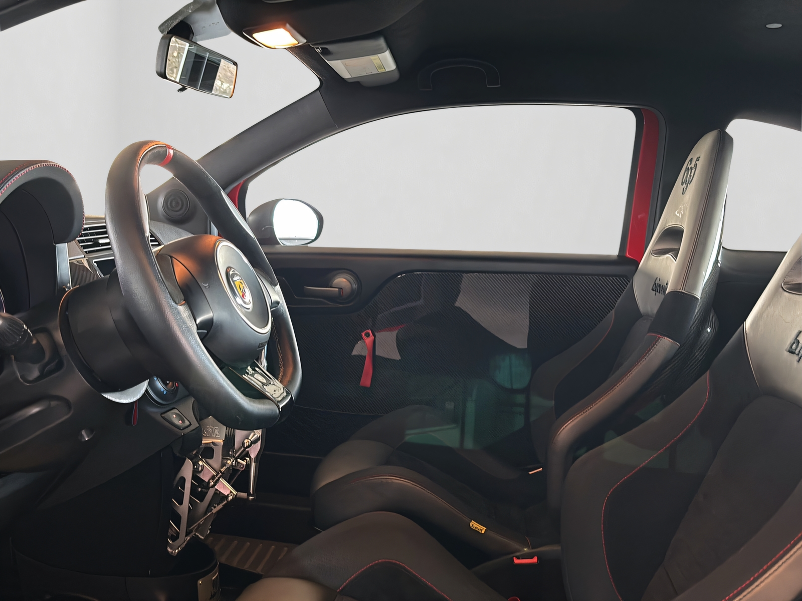 FIAT 695 Abarth 1.4 T-Jet 190 Biposto-image-11