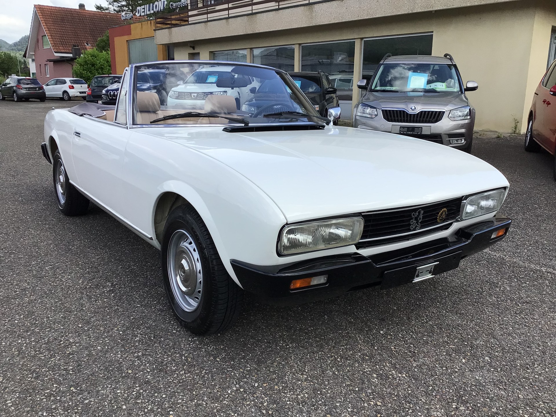 PEUGEOT cabriolet-image-2