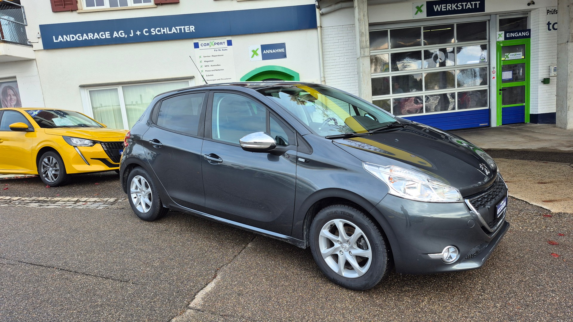 PEUGEOT 208 1.2 VTI Style