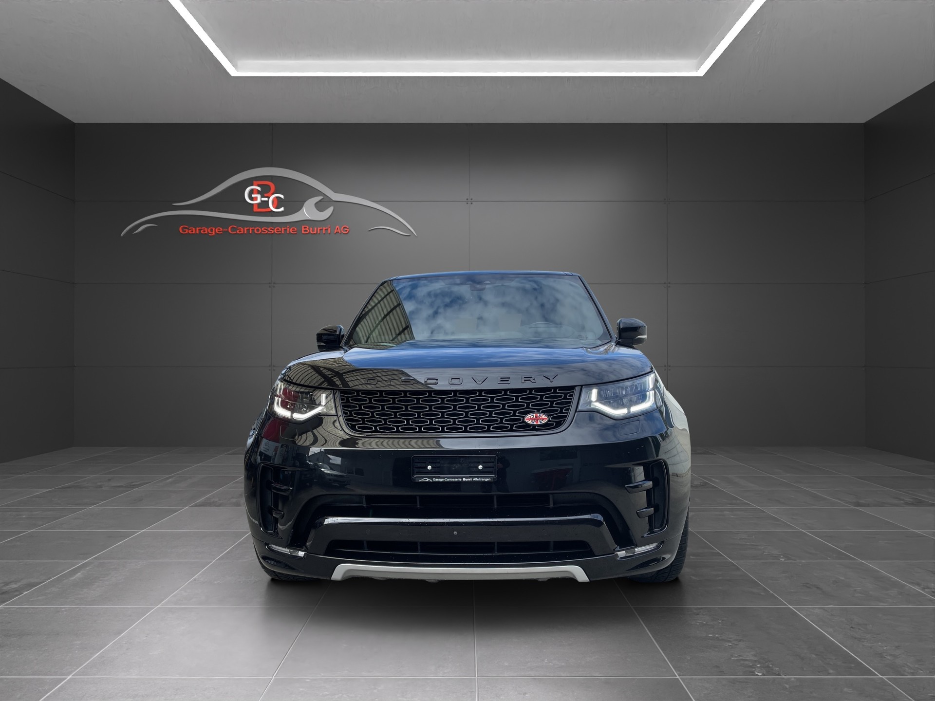 LAND ROVER Discovery 3.0 SDV6 Landmark Edition Automatic-image-1
