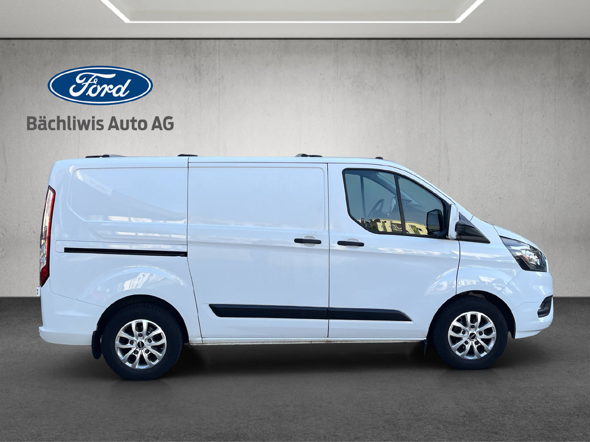 FORD Transit Custom Van 300 L1 2.0 TDCi 130 Trend-image-5