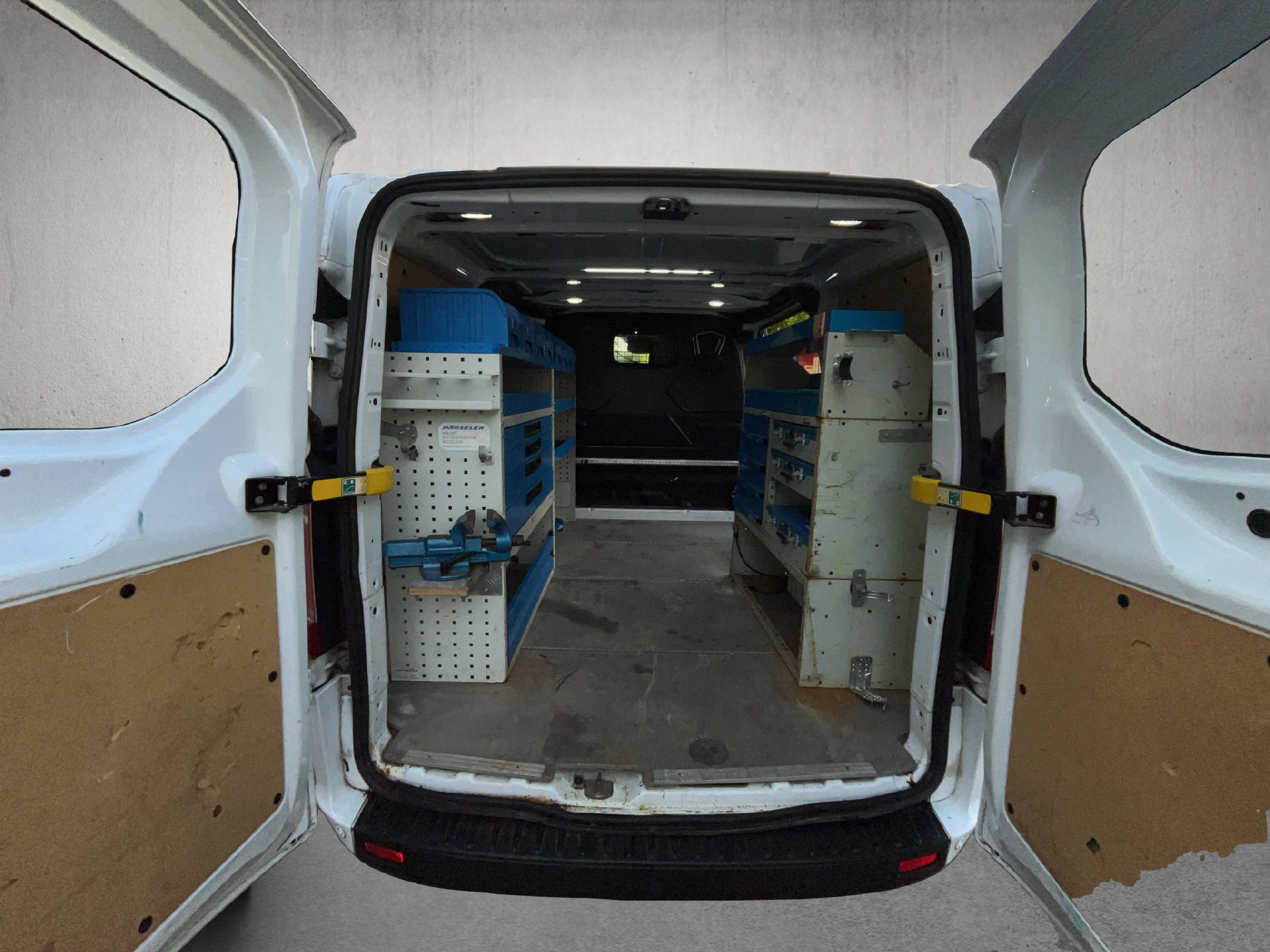 FORD Transit Custom Van 300 L1 2.0 TDCi 130 Trend-image-19