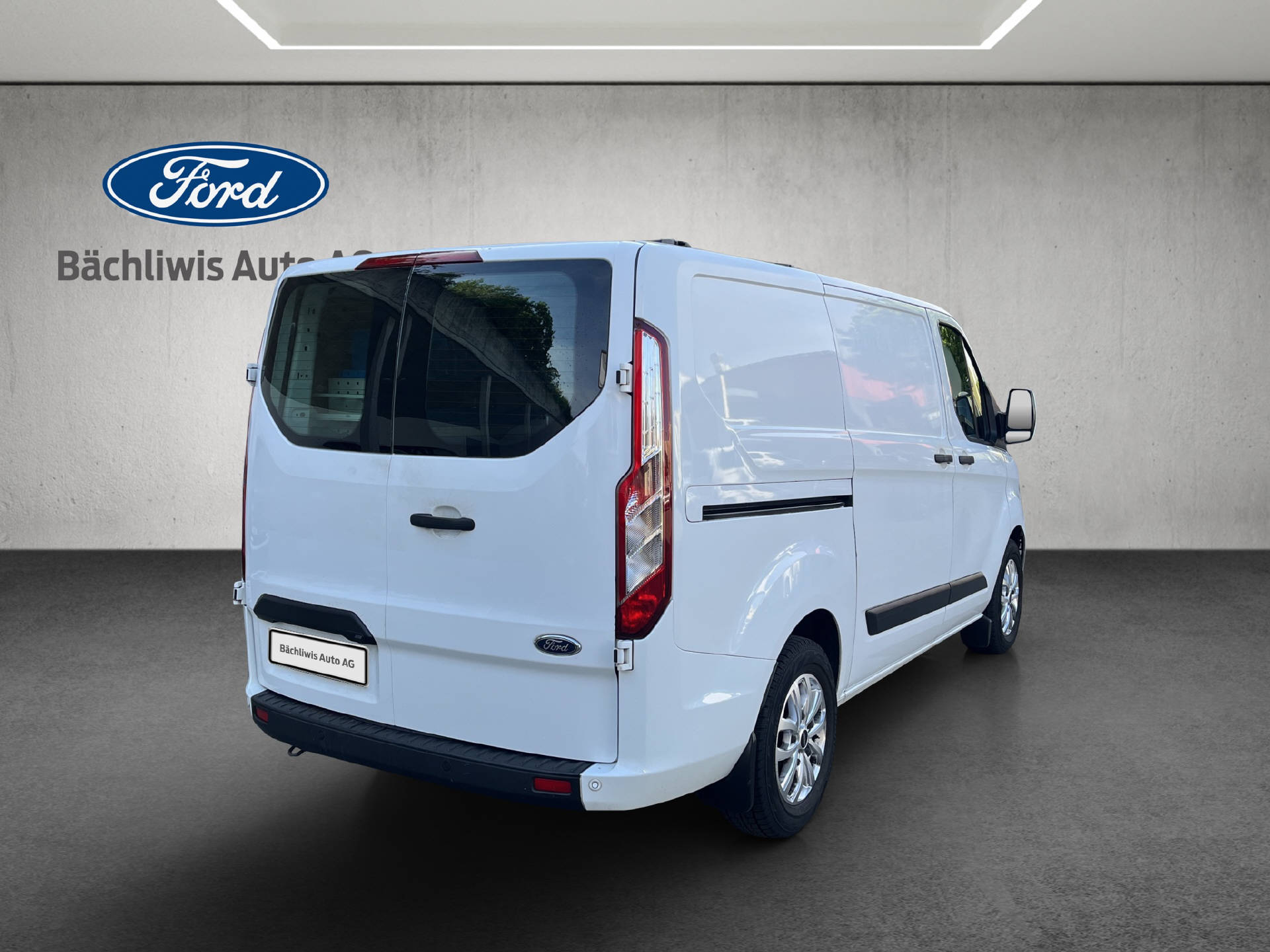 FORD Transit Custom Van 300 L1 2.0 TDCi 130 Trend-image-4
