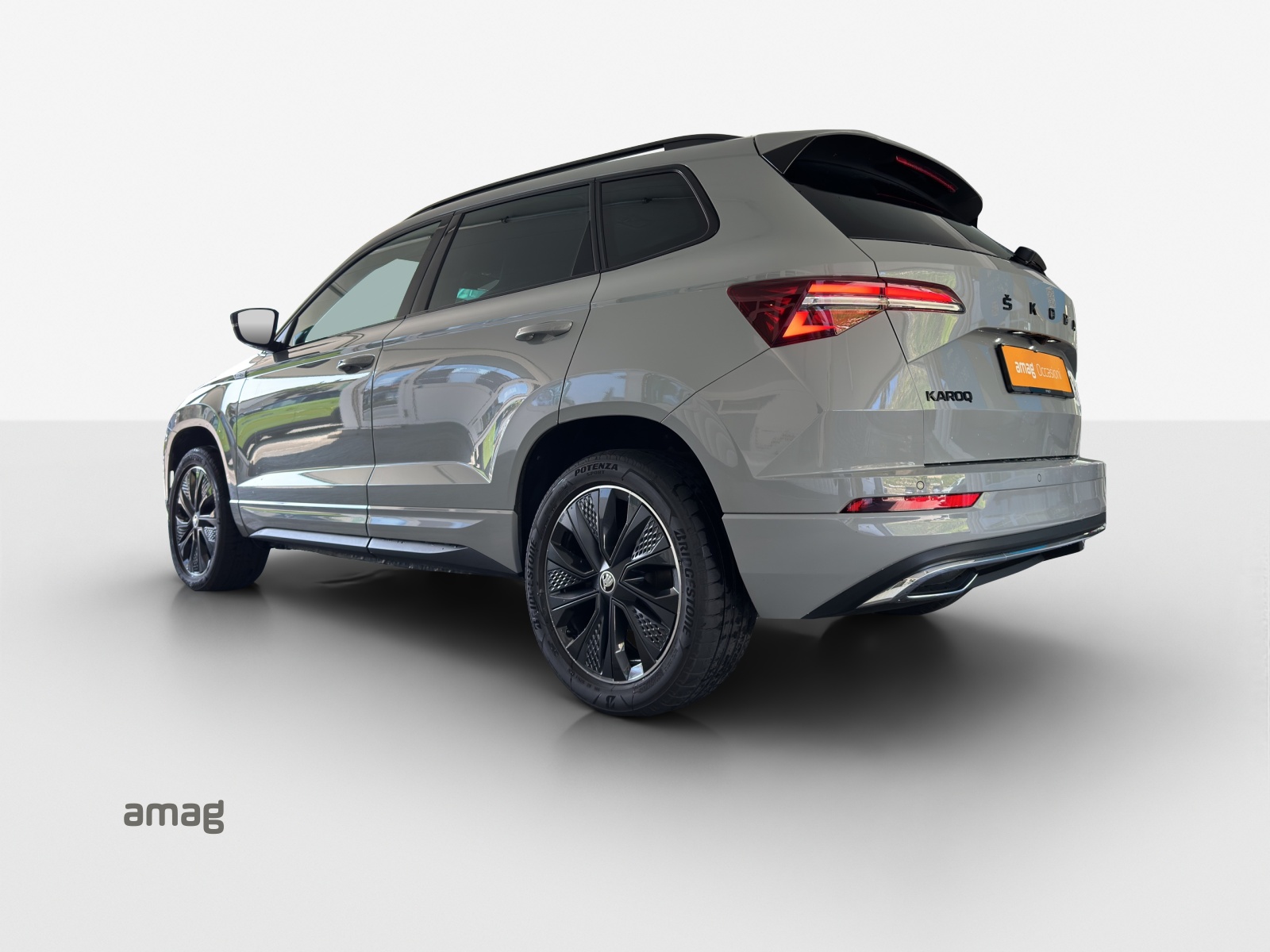 SKODA Karoq 2.0 TDI CR Sport Line 4x4 DSG-showroom-element-2
