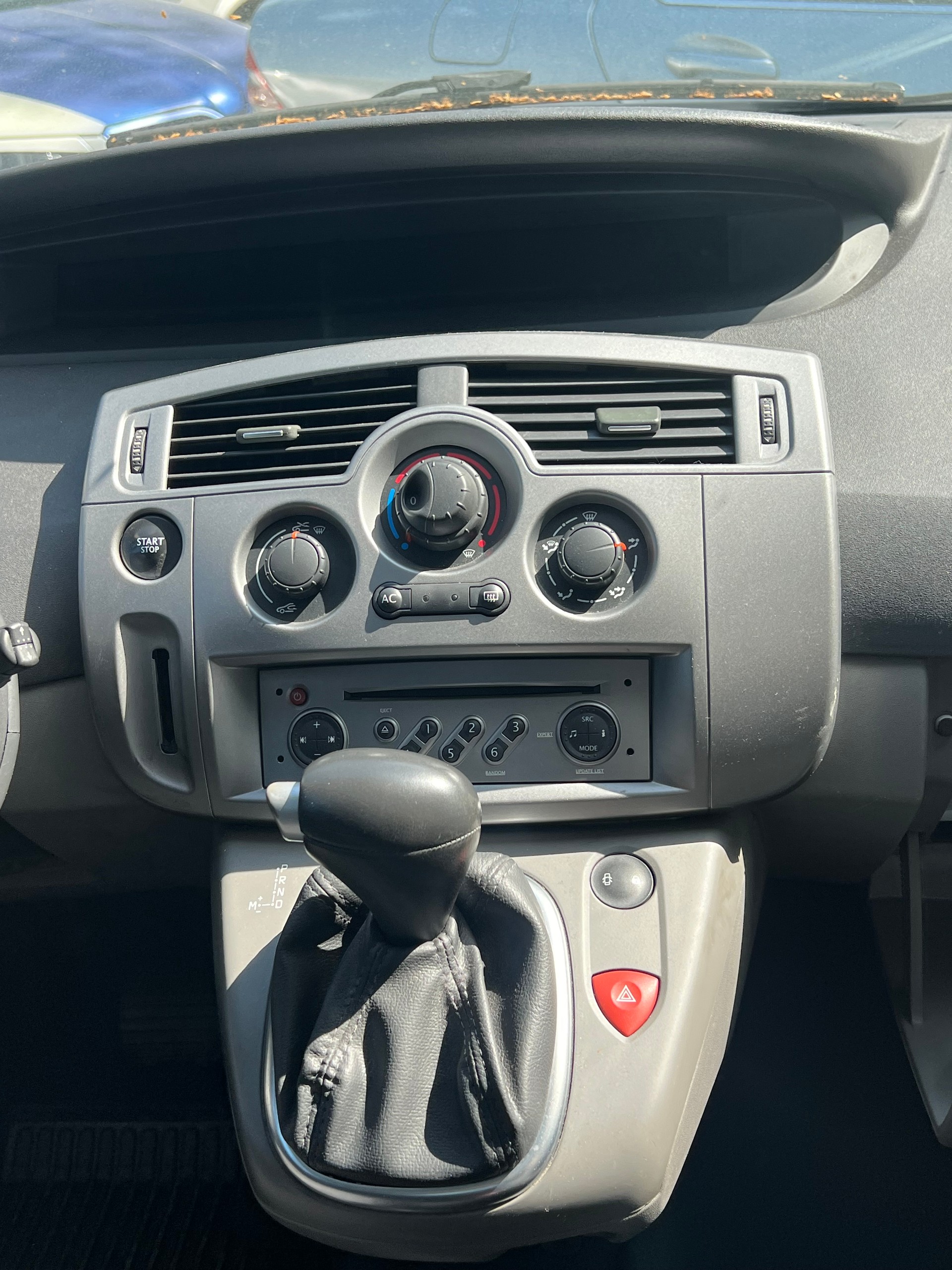 RENAULT Scénic 2.0 16V Fairway Automatic-image-3