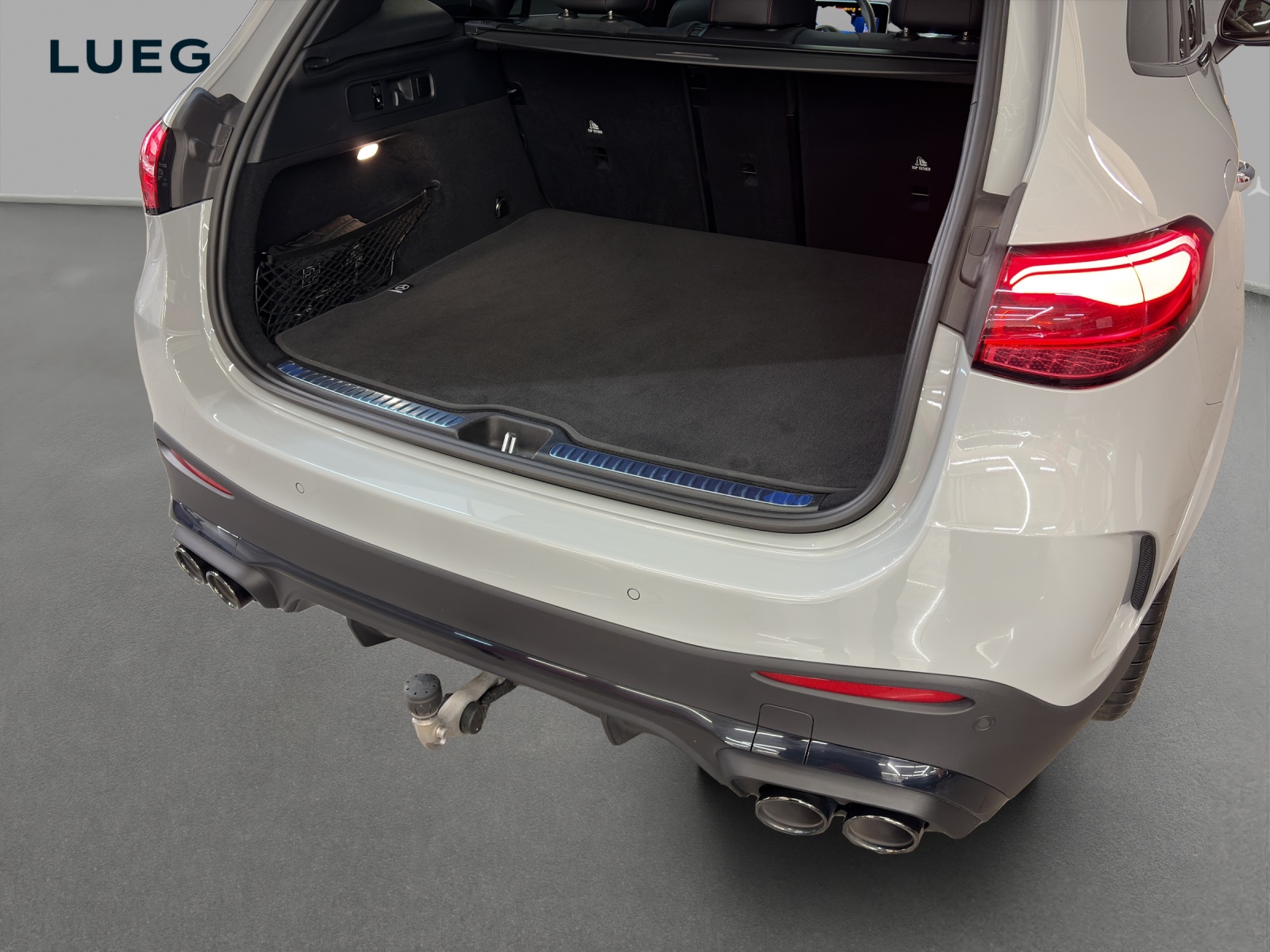 MERCEDES-BENZ GLC 43 4M - AMG / 360 Grad Kamera / Digital Light / 20 Zoll Räder-image-14