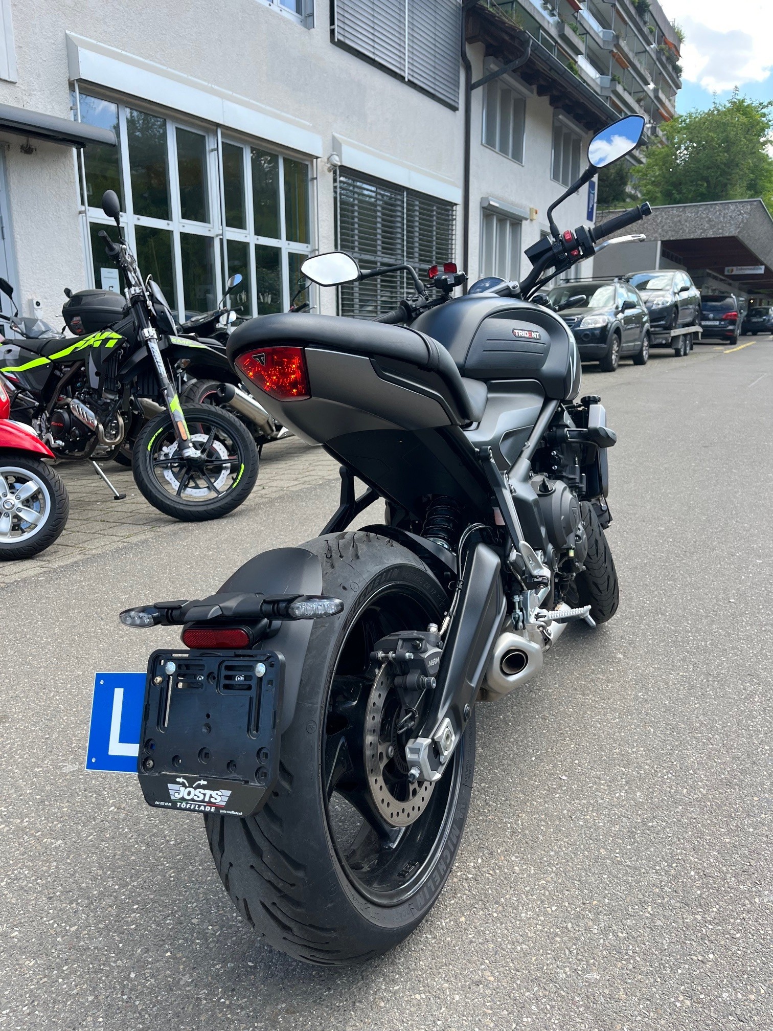 TRIUMPH Trident 660 - GRATIS LIEFERUNG*-image-3