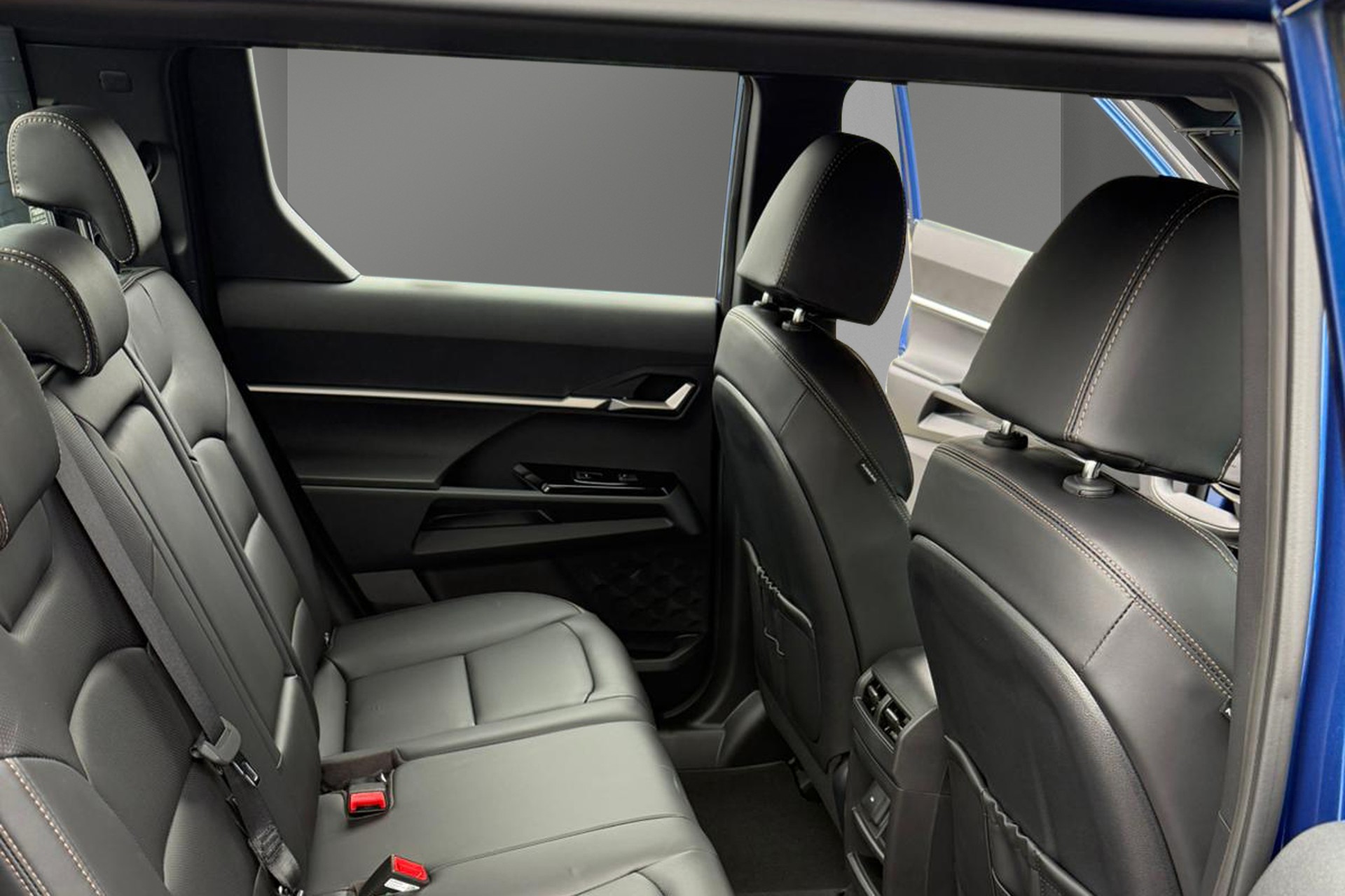 KGM-SsangYong Platinum-image-14