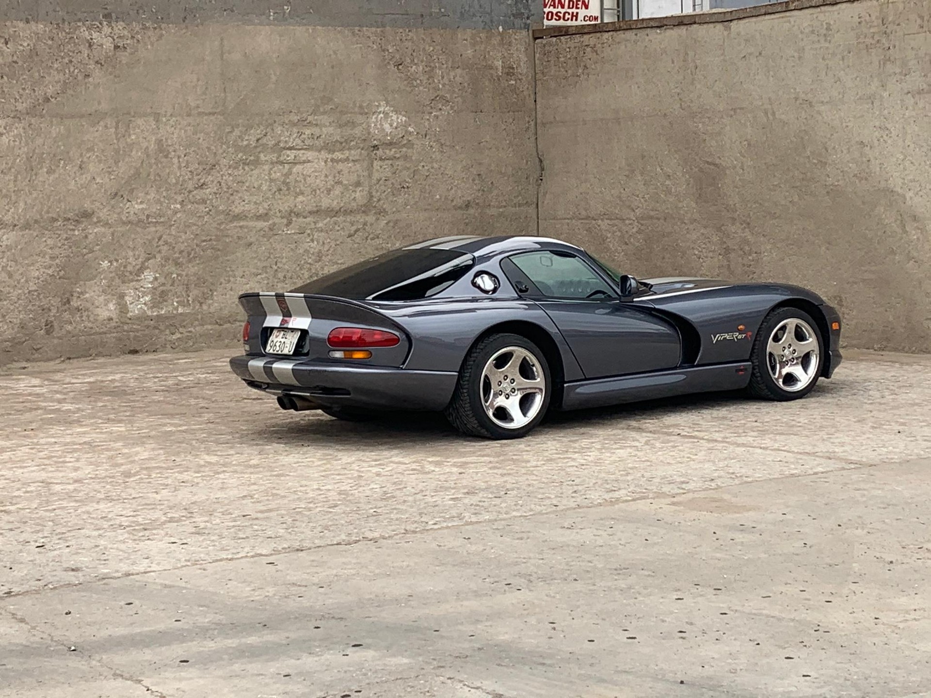 CHRYSLER Viper GTS