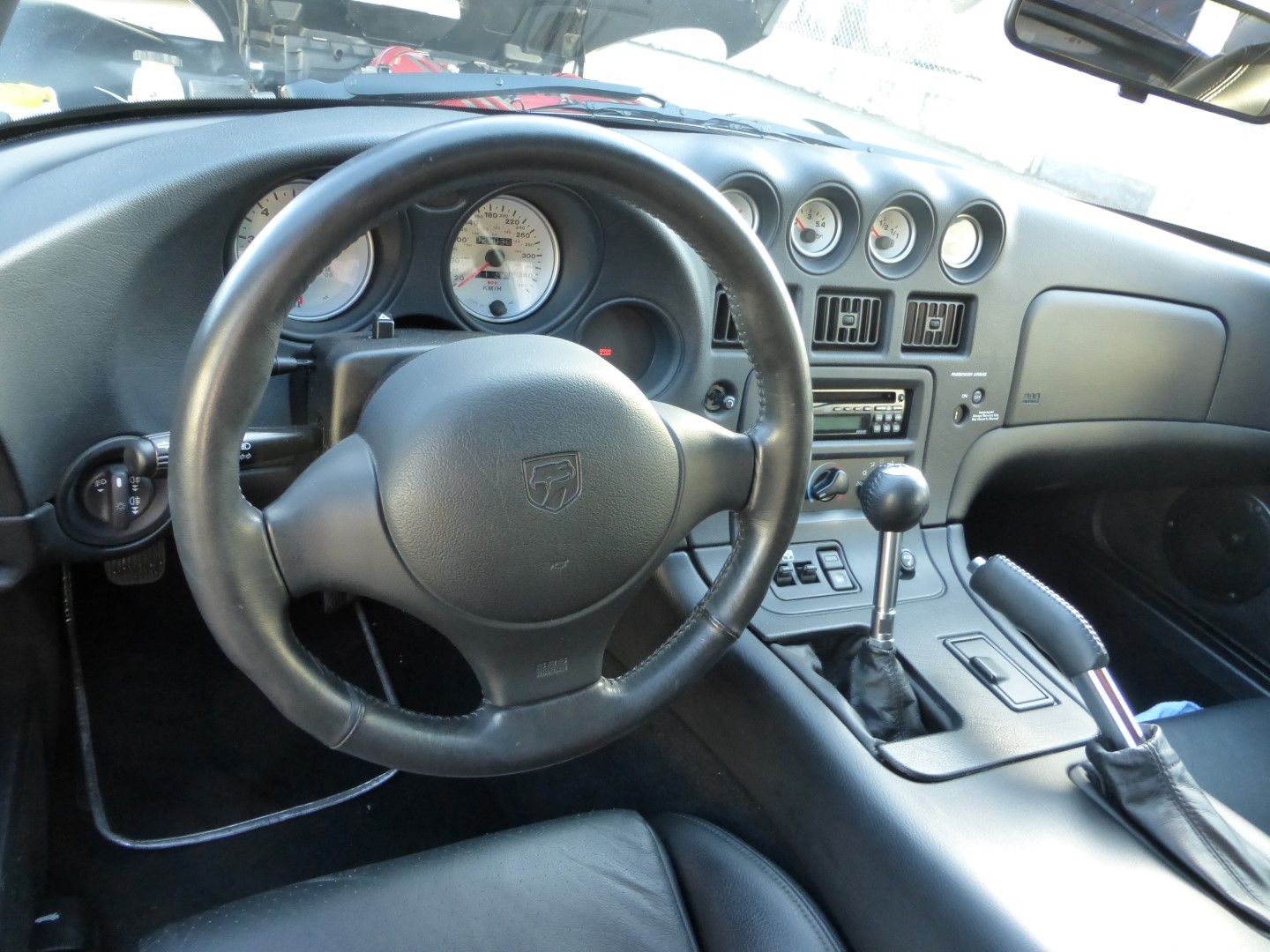 CHRYSLER Viper GTS-image-3