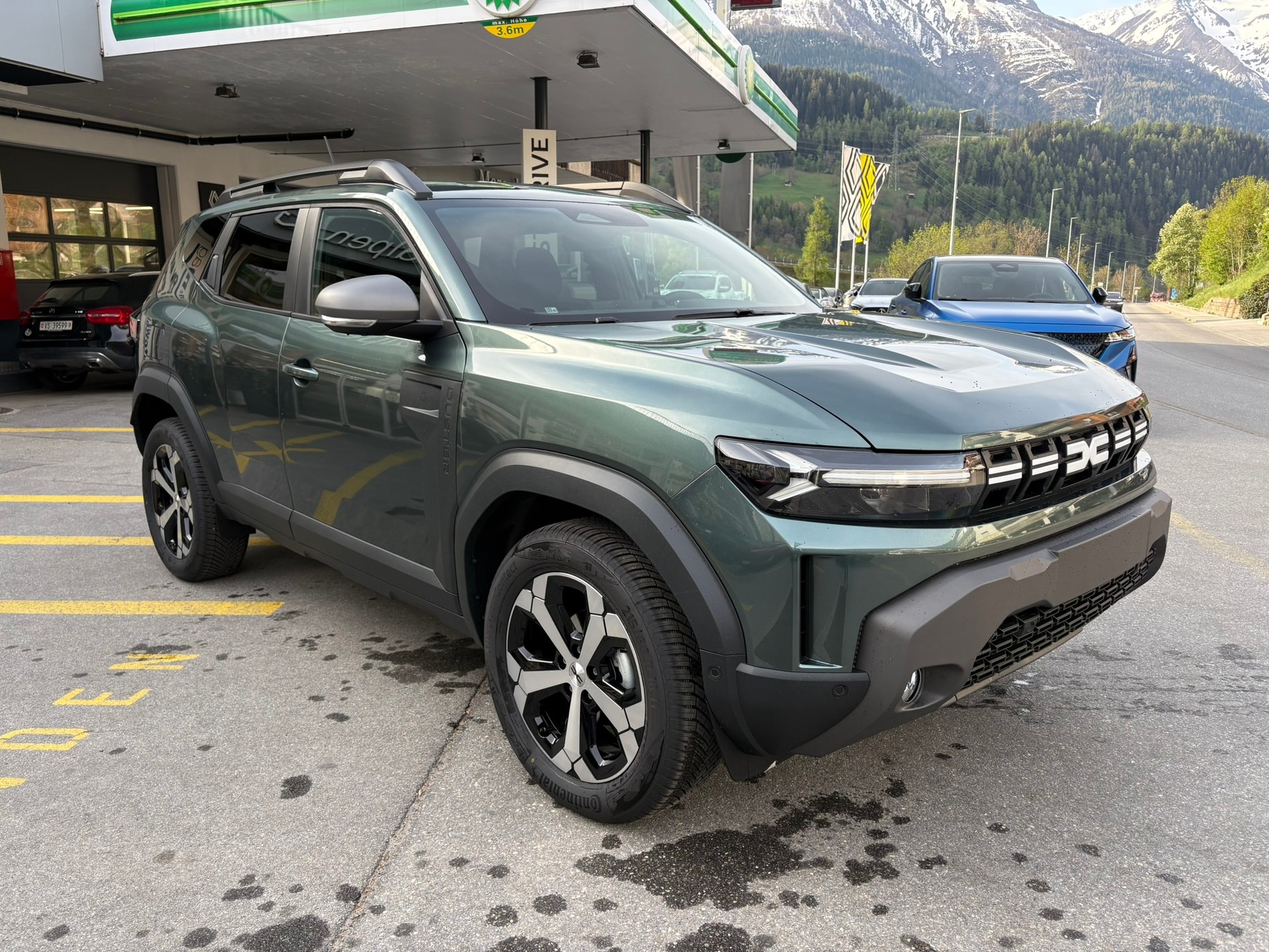 DACIA Duster TCe 130 48V Journey 4x4-showroom-element-2