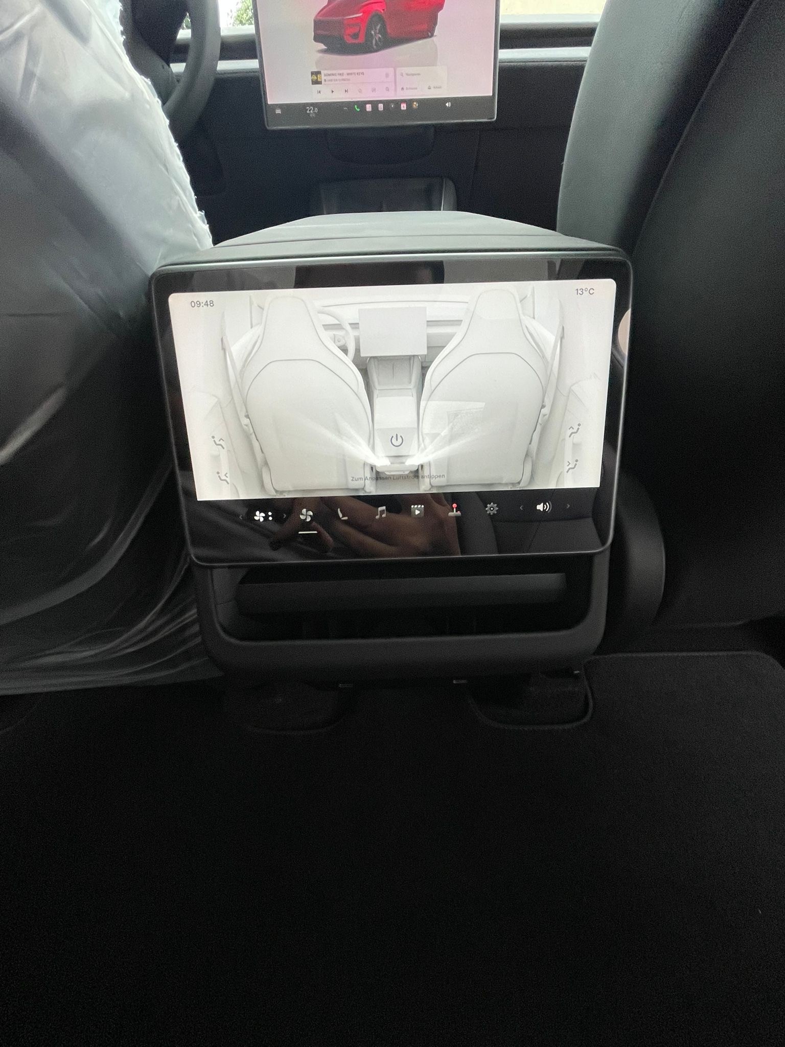 TESLA Facelift Model Y Performance 4WD 626PS, 580km WLTP Ultra Red mit AHK 11.8% Rabatt-image-15