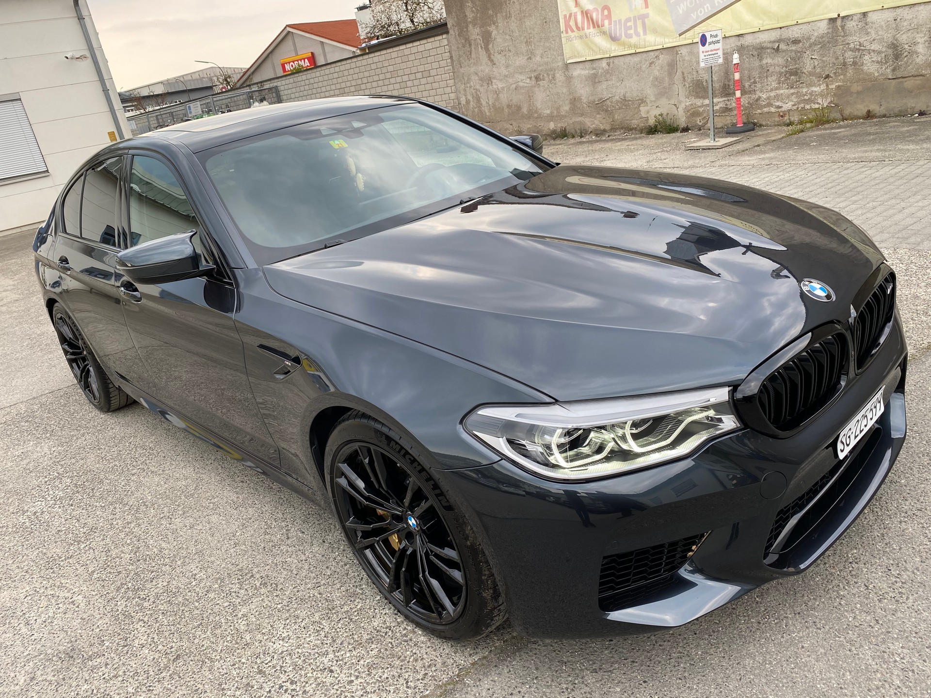 BMW M5 xDrive F90-image-1