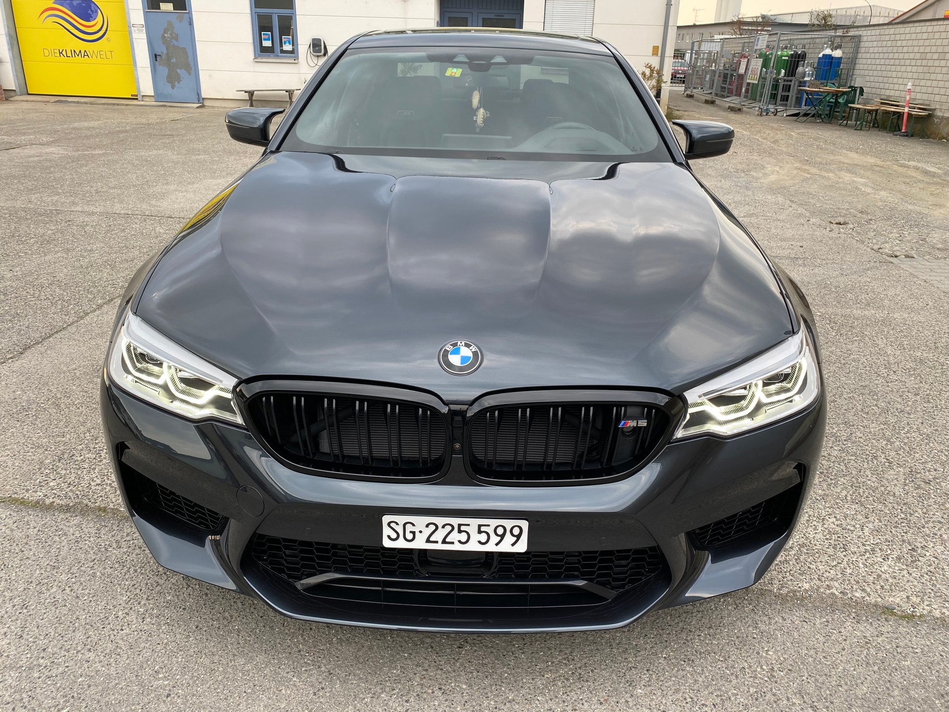 BMW M5 xDrive F90-image-6