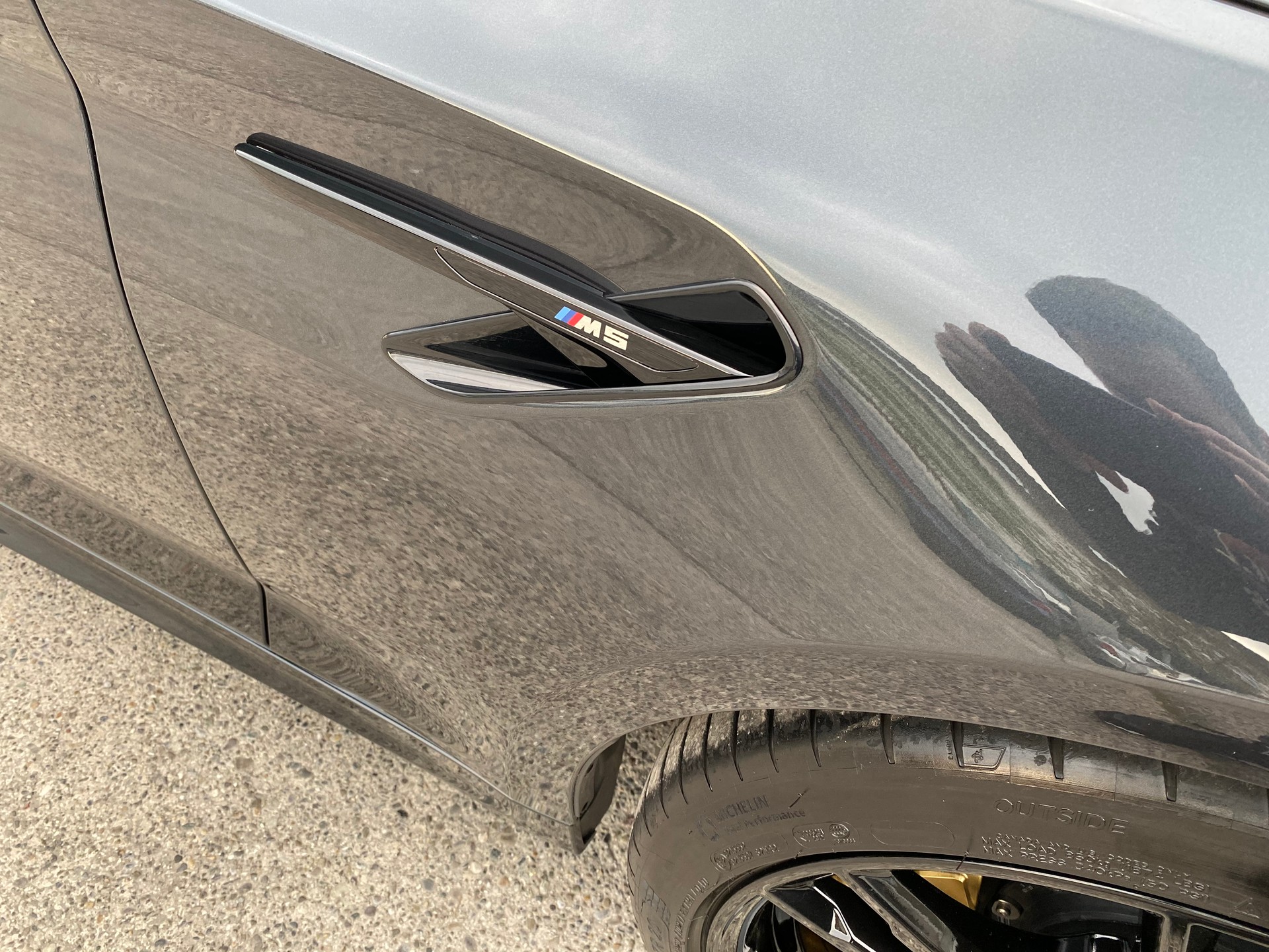 BMW M5 xDrive F90-image-8