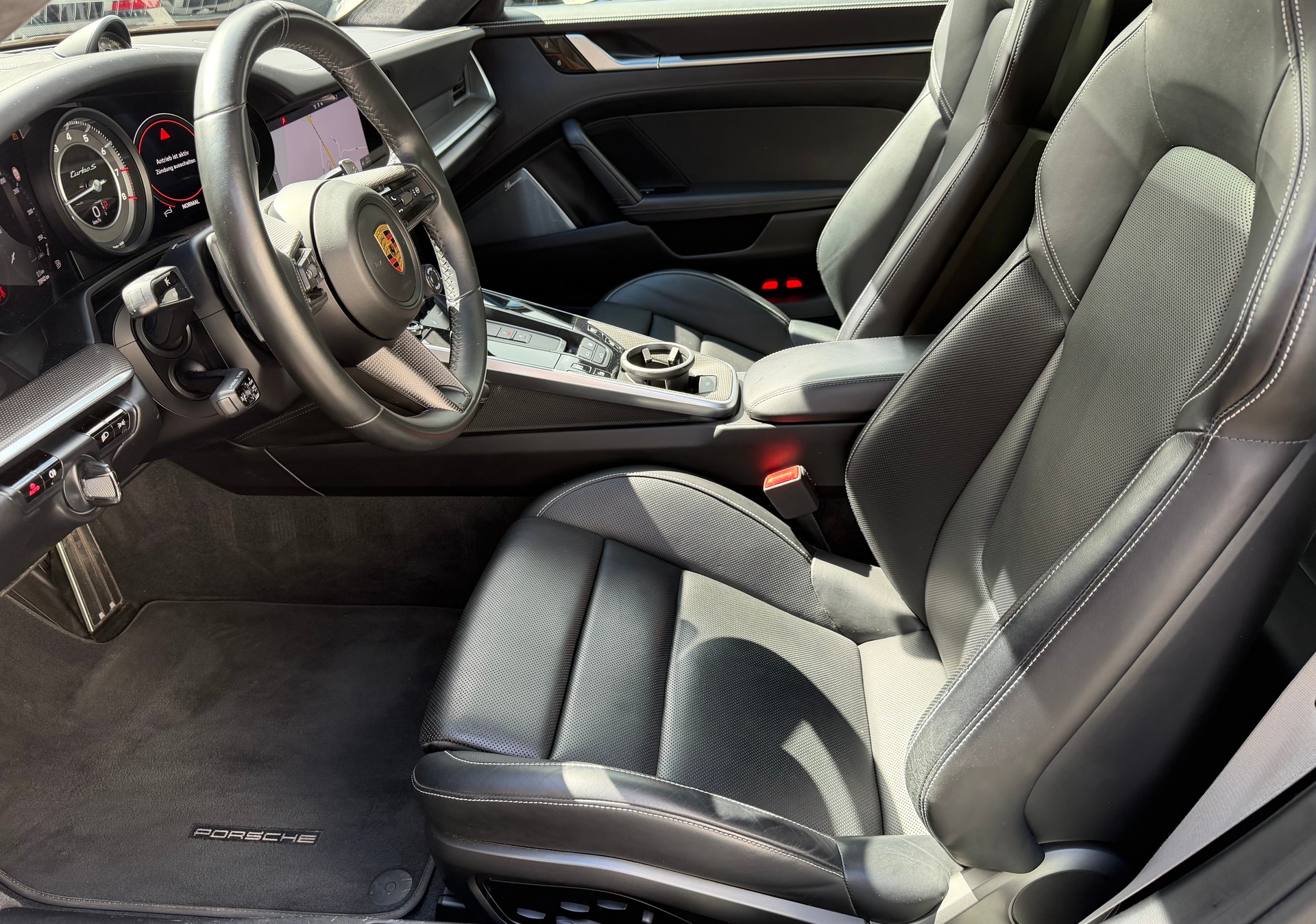 PORSCHE 911 Turbo S PDK-image-18