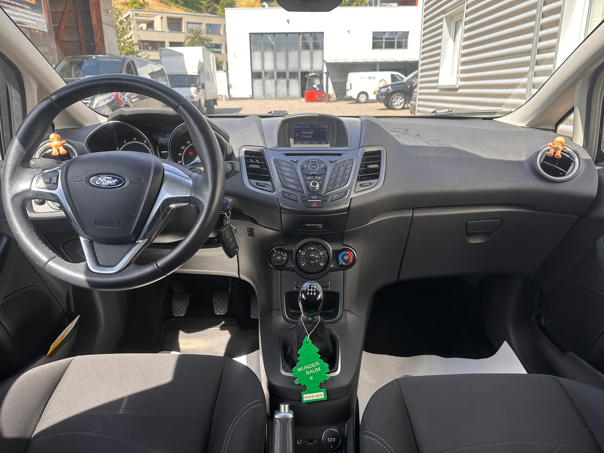 FORD Fiesta 1.0 SCTi Titanium-image-11
