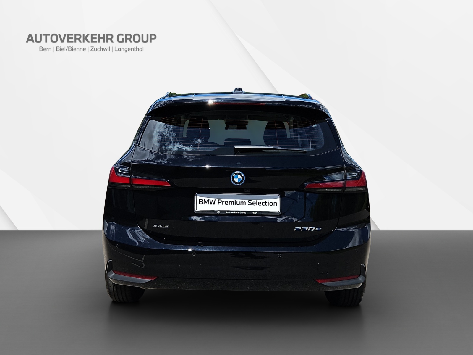 BMW 230e xDrive Active Tourer-image-4