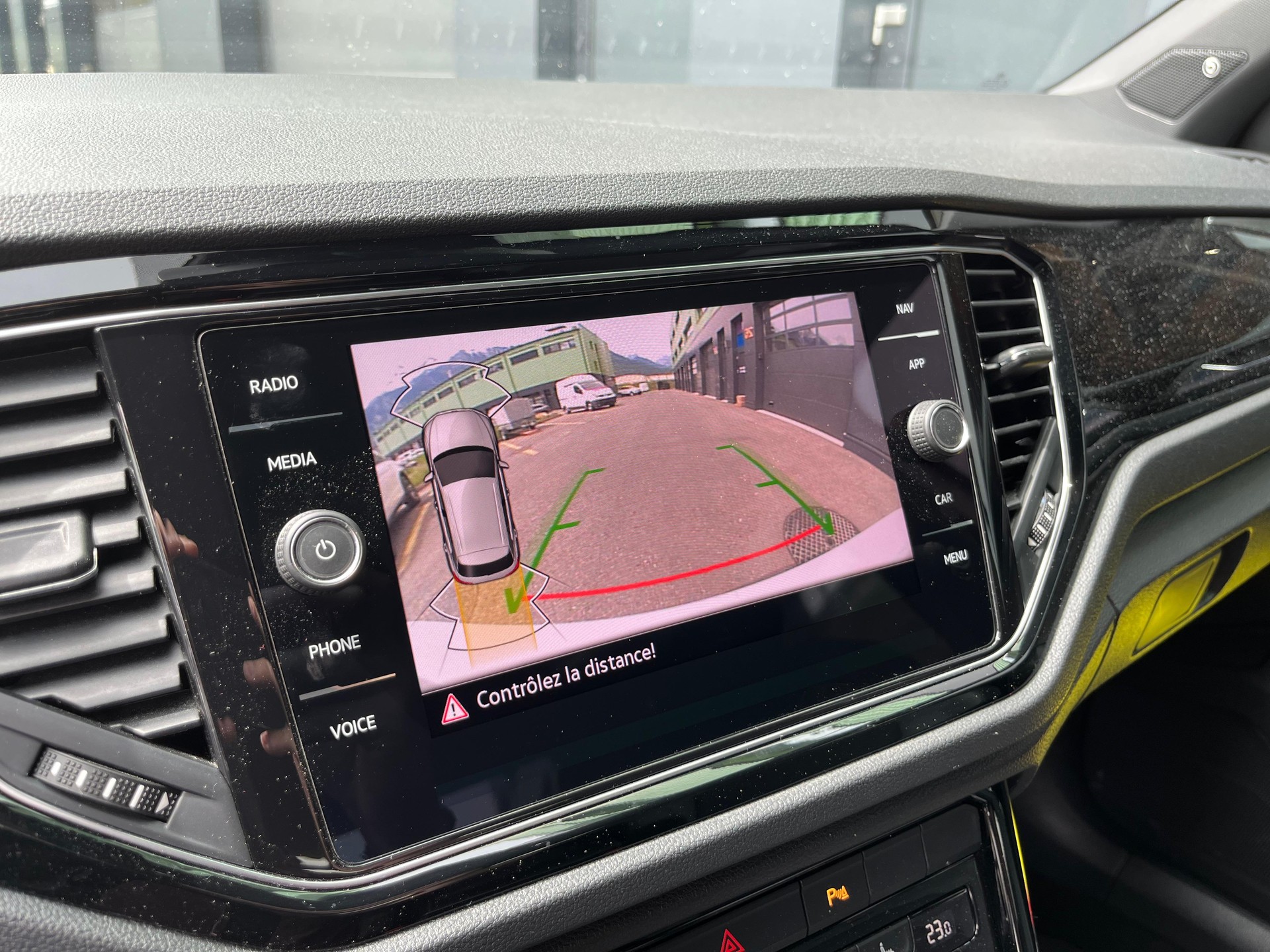 VW T-Roc 2.0 TSI R DSG 4Motion-image-18