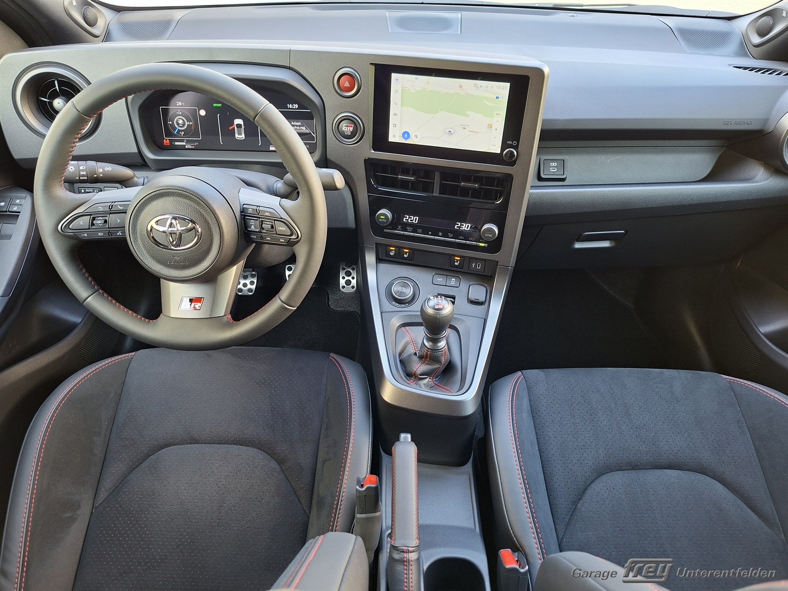 TOYOTA Yaris 1.6 GR Sport-image-8