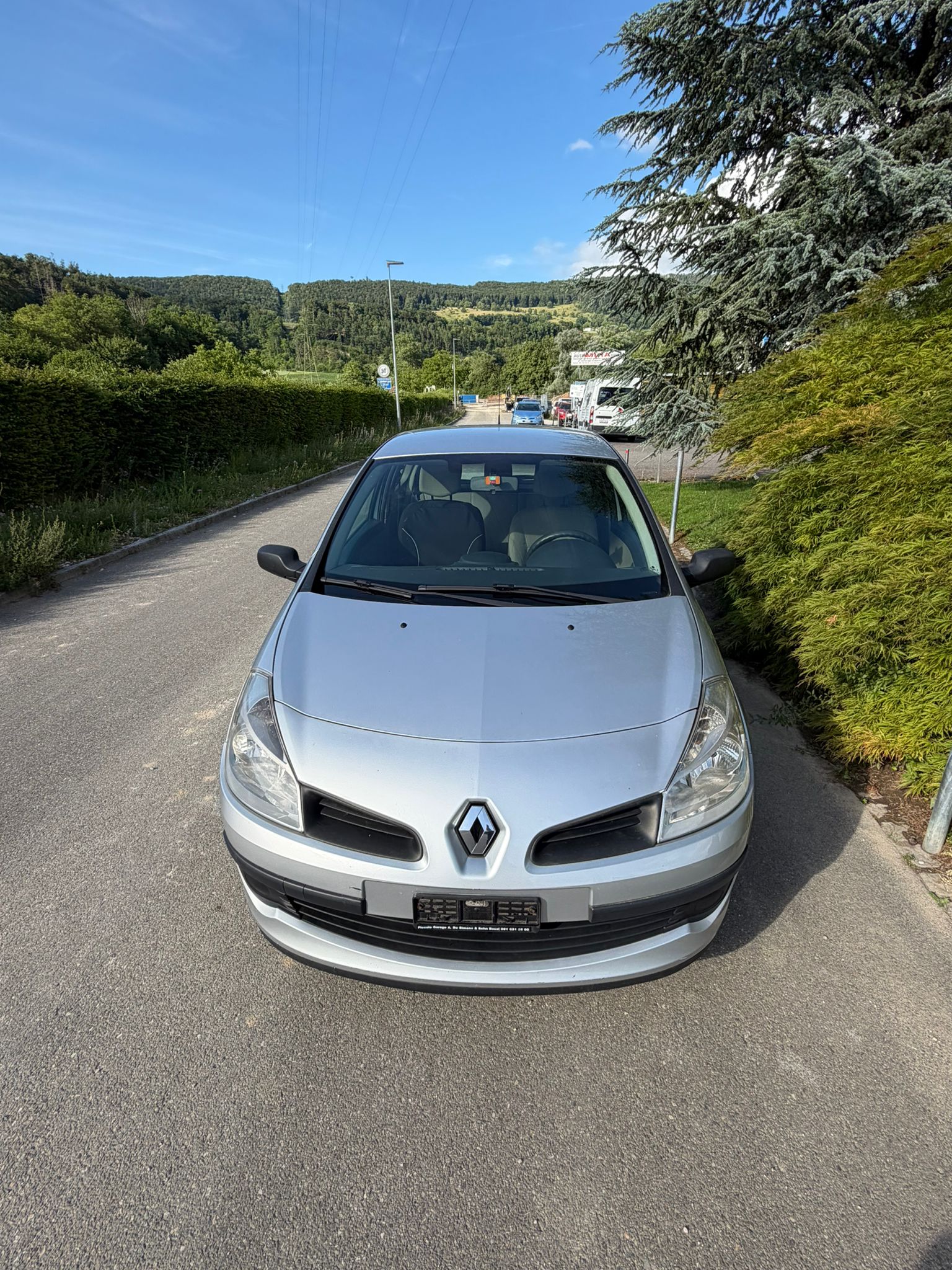 RENAULT Clio 1.2 16V Authentique-image-8