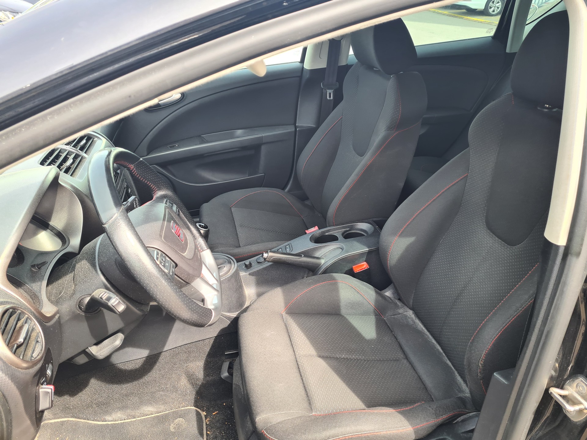 SEAT Leon 2.0 TSI FR-image-4