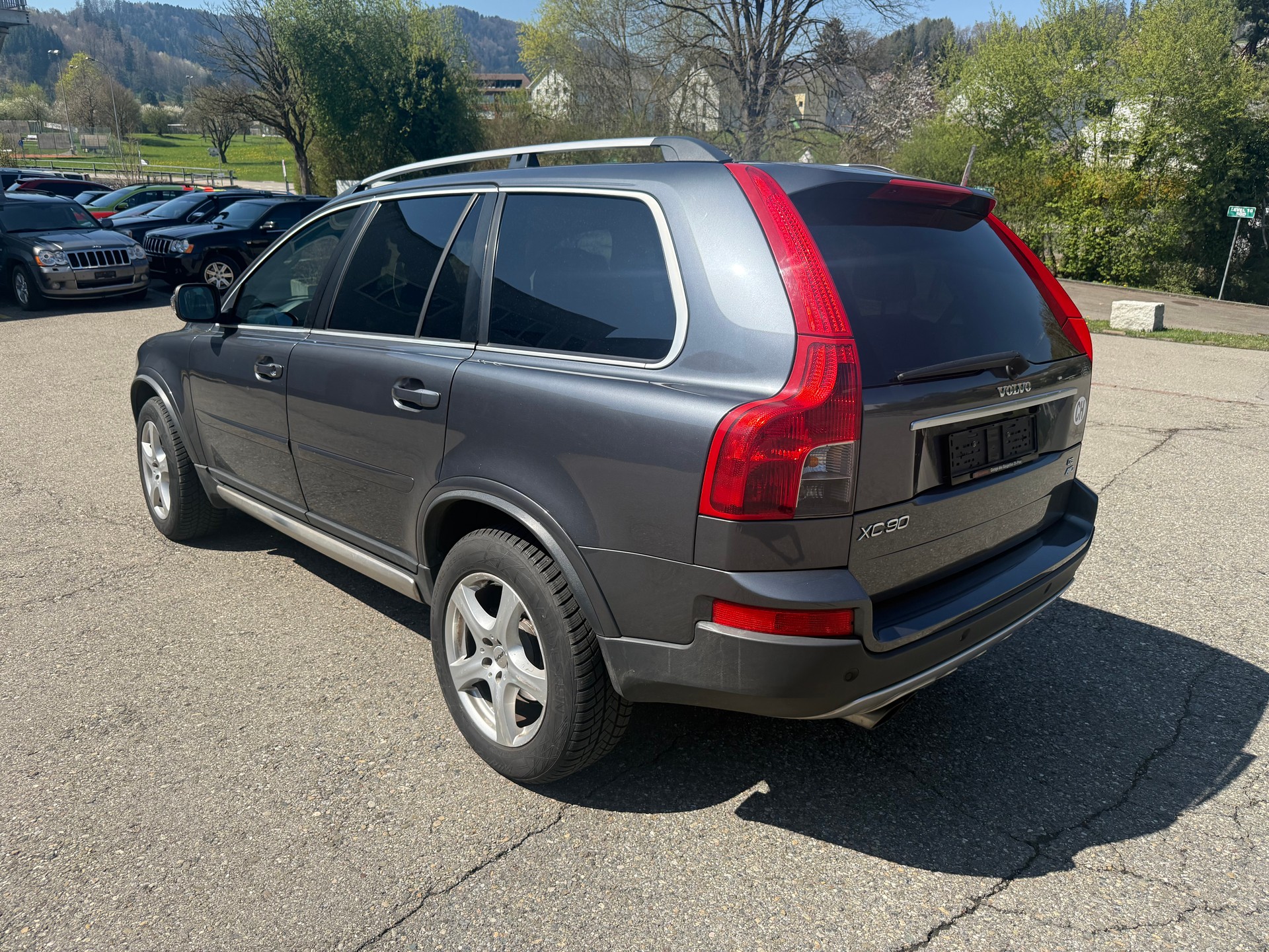 VOLVO XC90 D5 AWD Sport-image-5