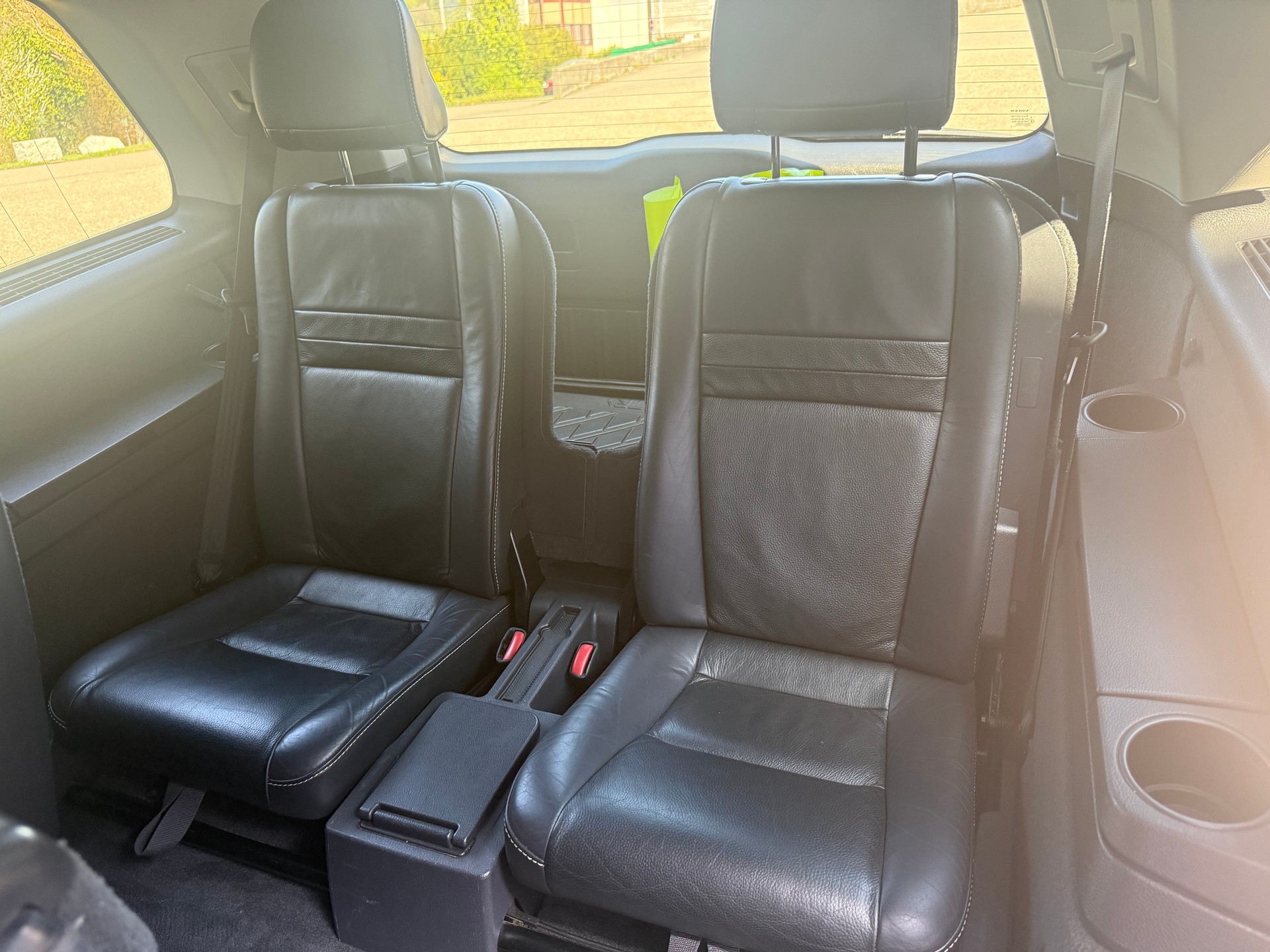 VOLVO XC90 D5 AWD Sport-image-11