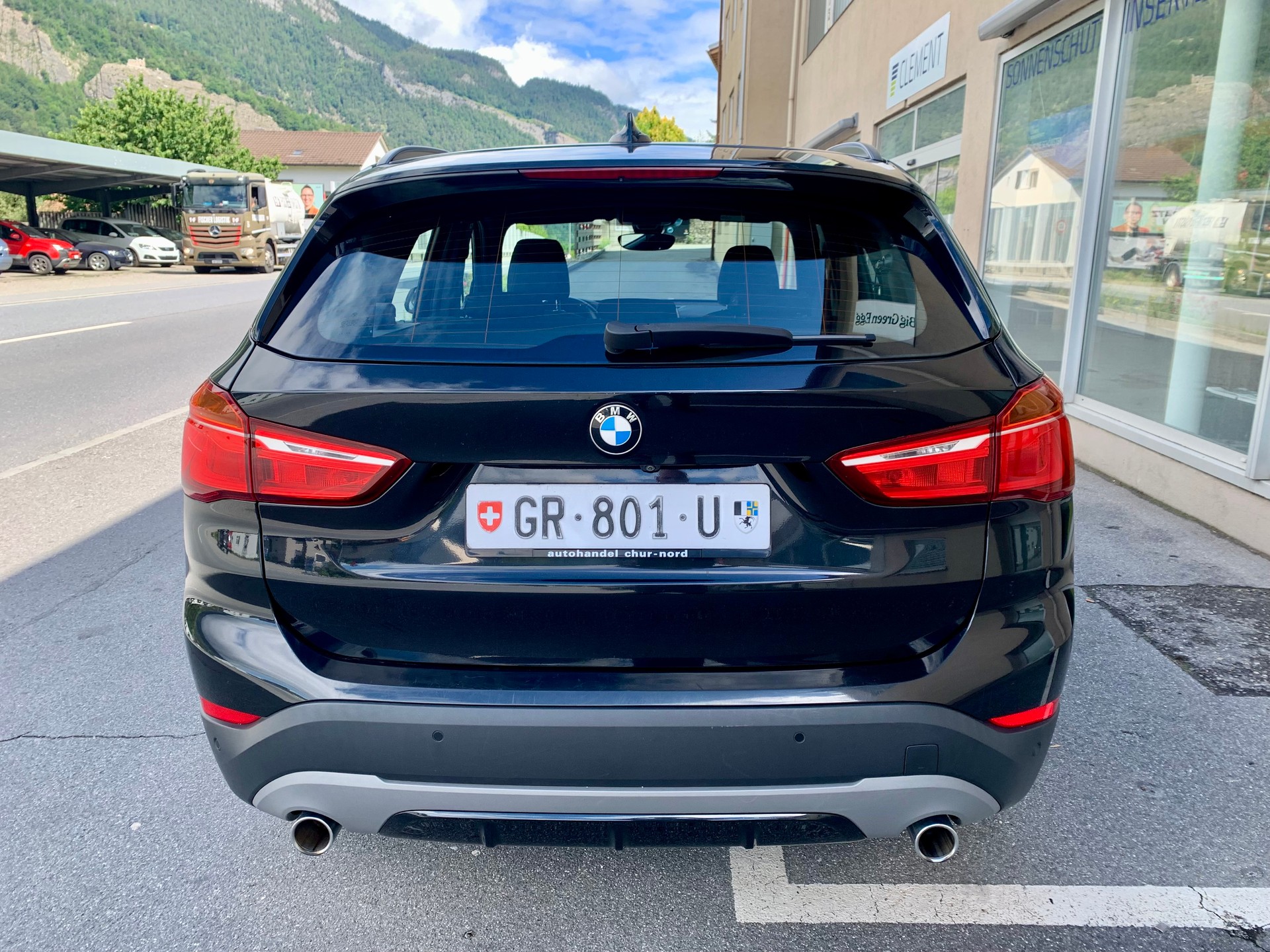 BMW X1 xDrive 18d Sport Line-image-4