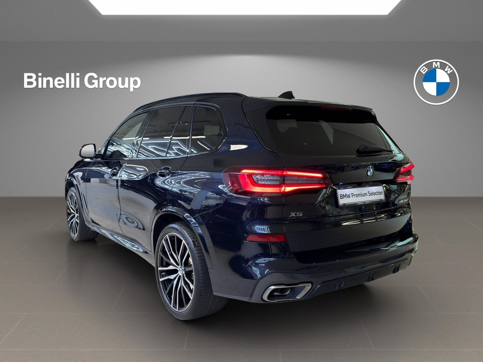 BMW X5 M50i-image-13