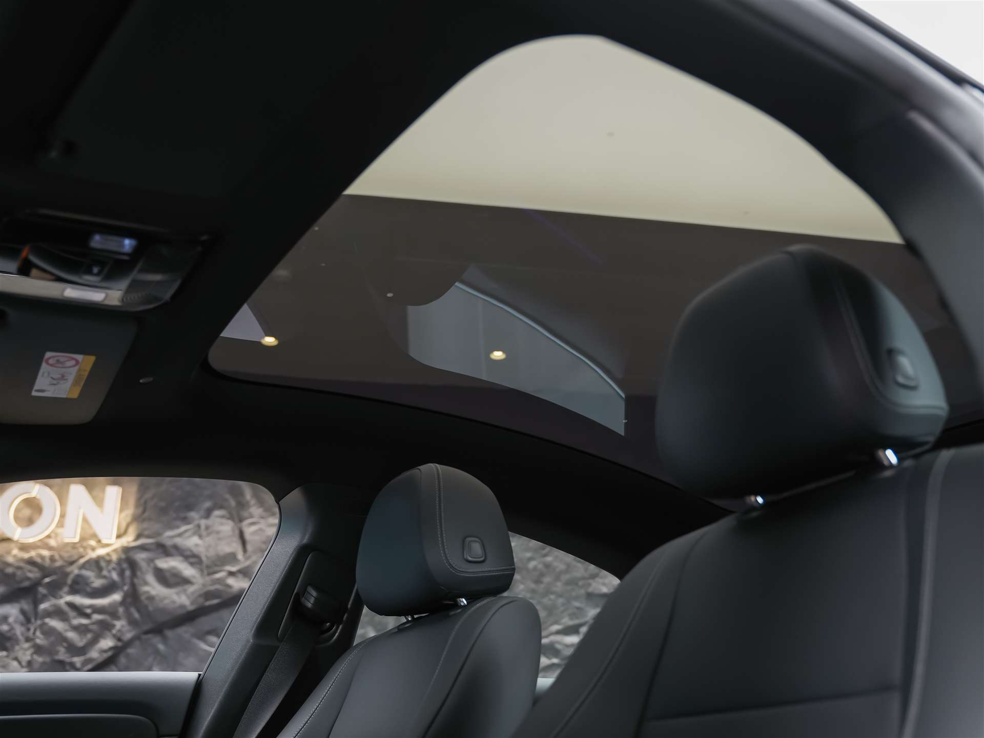 MERCEDES-BENZ CLA 200 8G-DCT *Werksgarantie*Panorama*Abstandsregler*Sitzheizung*-image-11