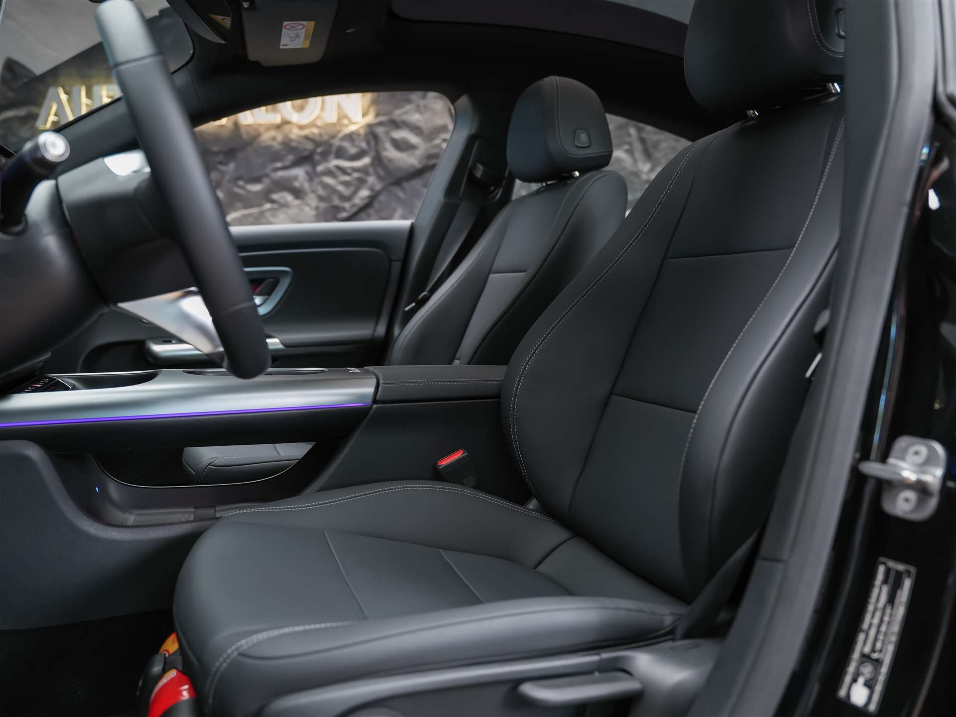 MERCEDES-BENZ CLA 200 8G-DCT *Werksgarantie*Panorama*Abstandsregler*Sitzheizung*-image-9