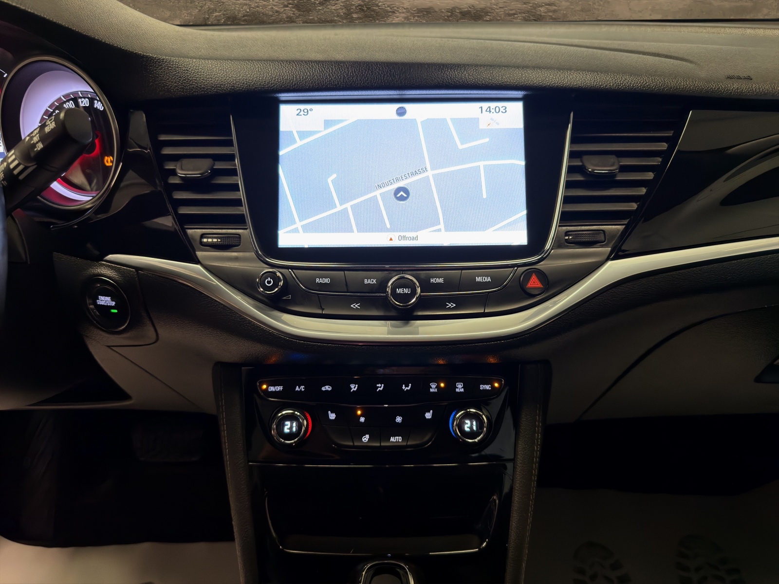 OPEL Astra 1.6 CDTi ecoF Excellence-image-11