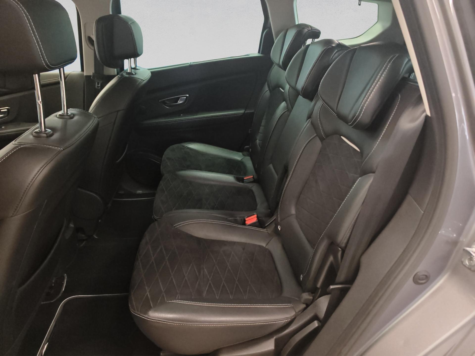 RENAULT Grand Scénic 1.3 16V Turbo Black Edition EDC-image-13