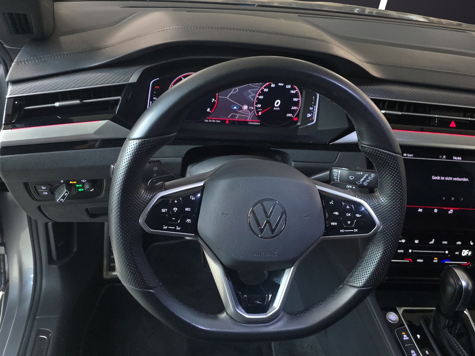 VW Arteon SB 2.0 TSI R-Line 4Motion DSG-image-10