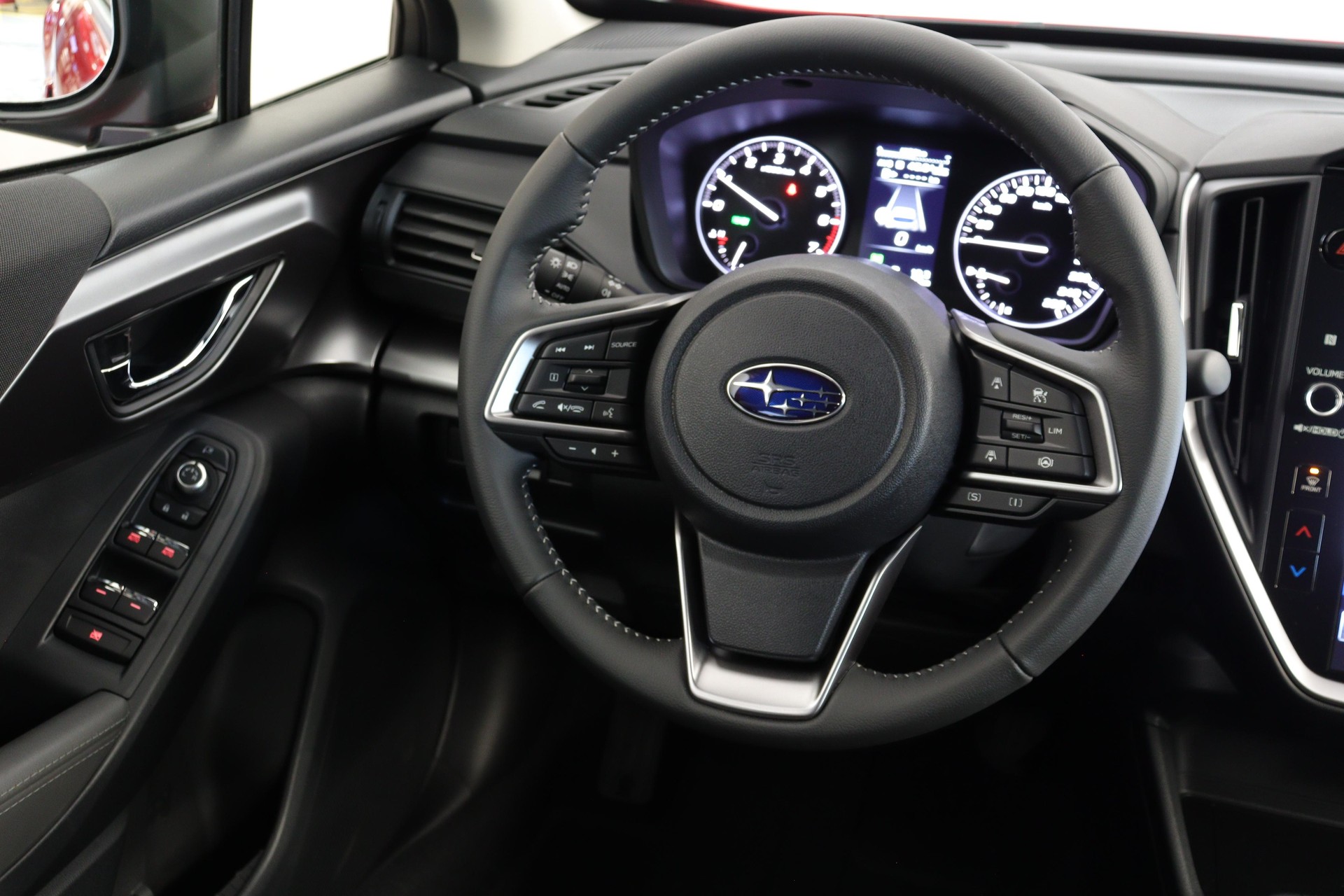 SUBARU Impreza 2.0i e-Boxer Swiss Plus-image-5